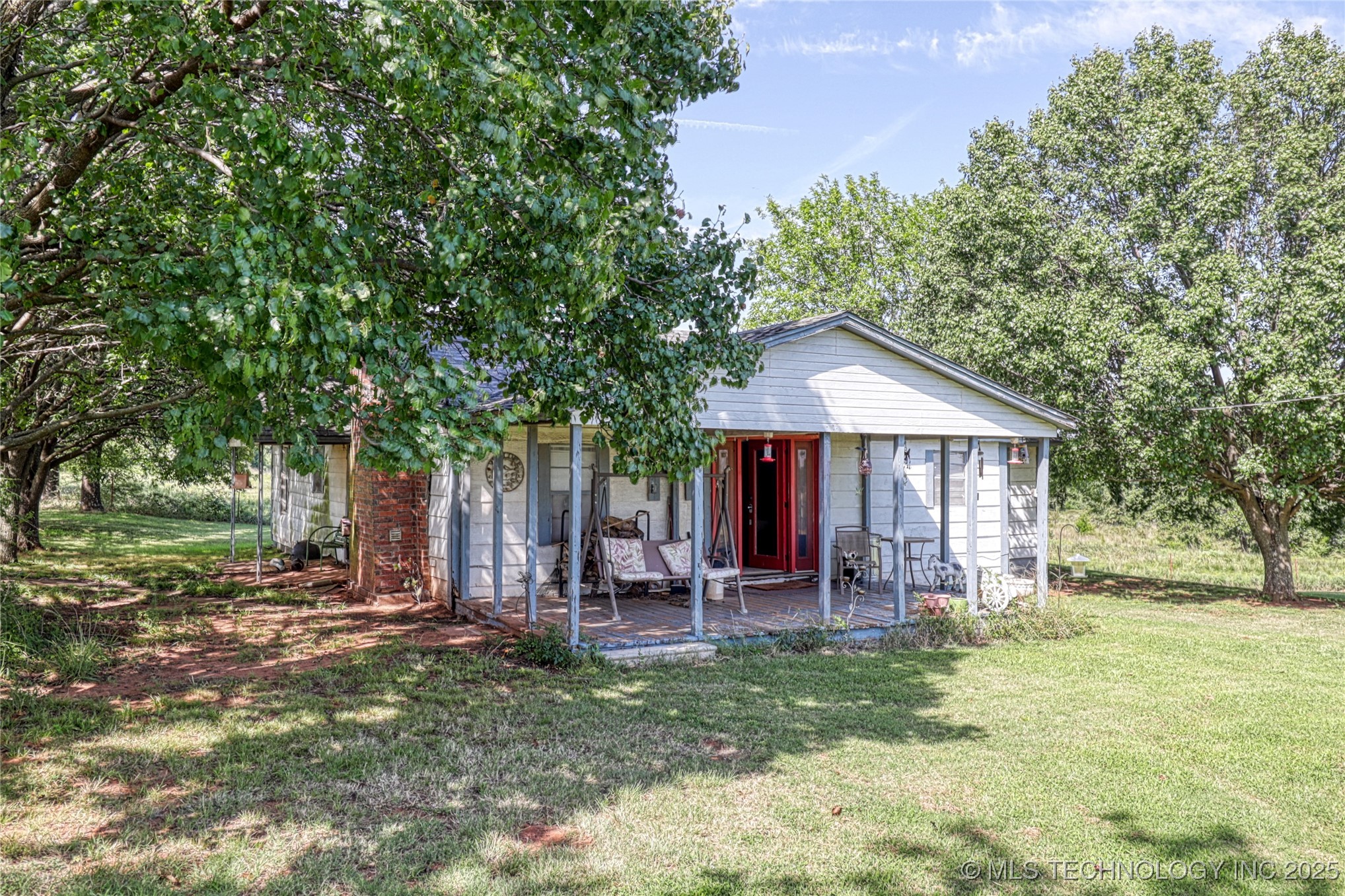 38987 Leo Road Property Photo 35