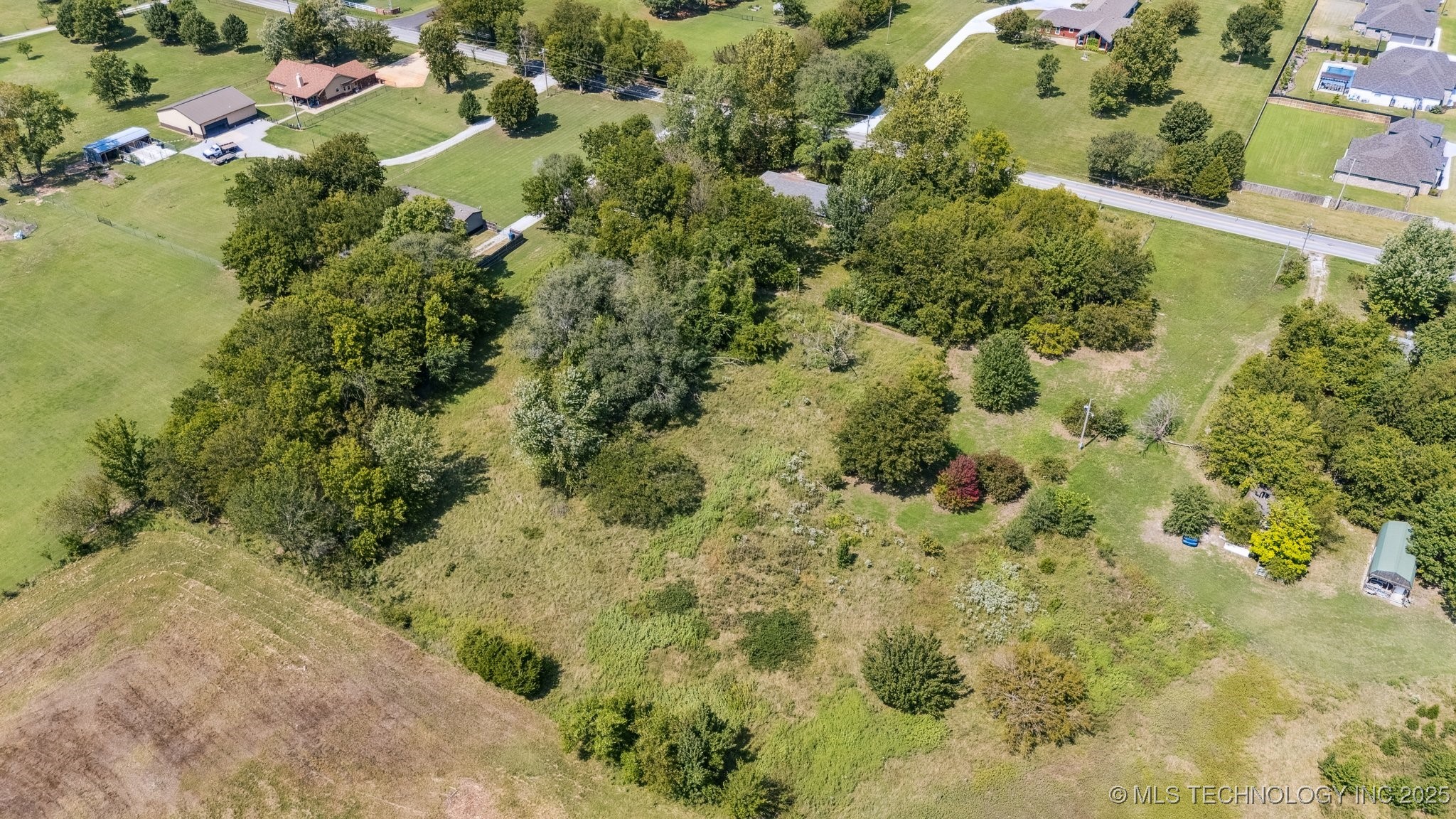 15810 E 106th Street North Property Photo 3