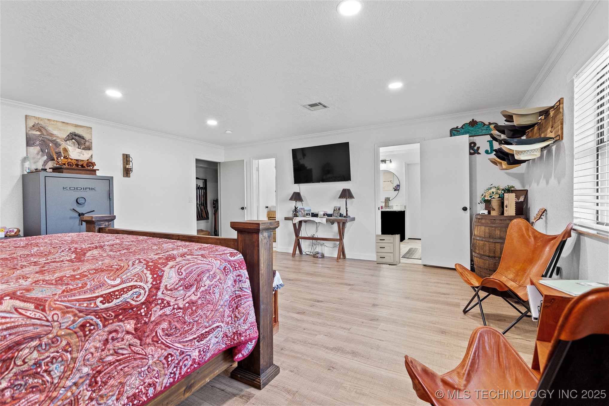 8753 Prairie Valley Road Property Photo 19