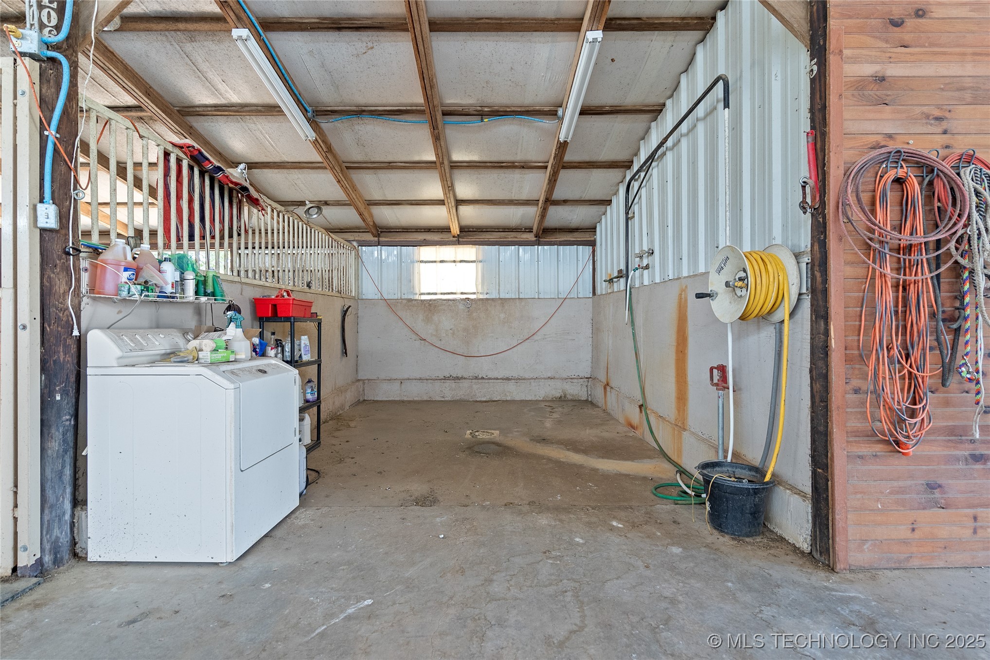 8753 Prairie Valley Road Property Photo 45