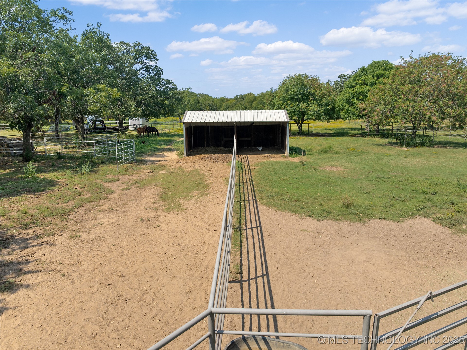 8753 Prairie Valley Road Property Photo 51
