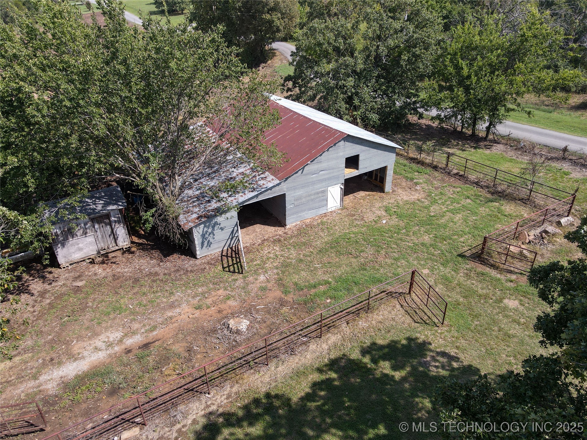 8610 N State Hwy 113 Property Photo 4