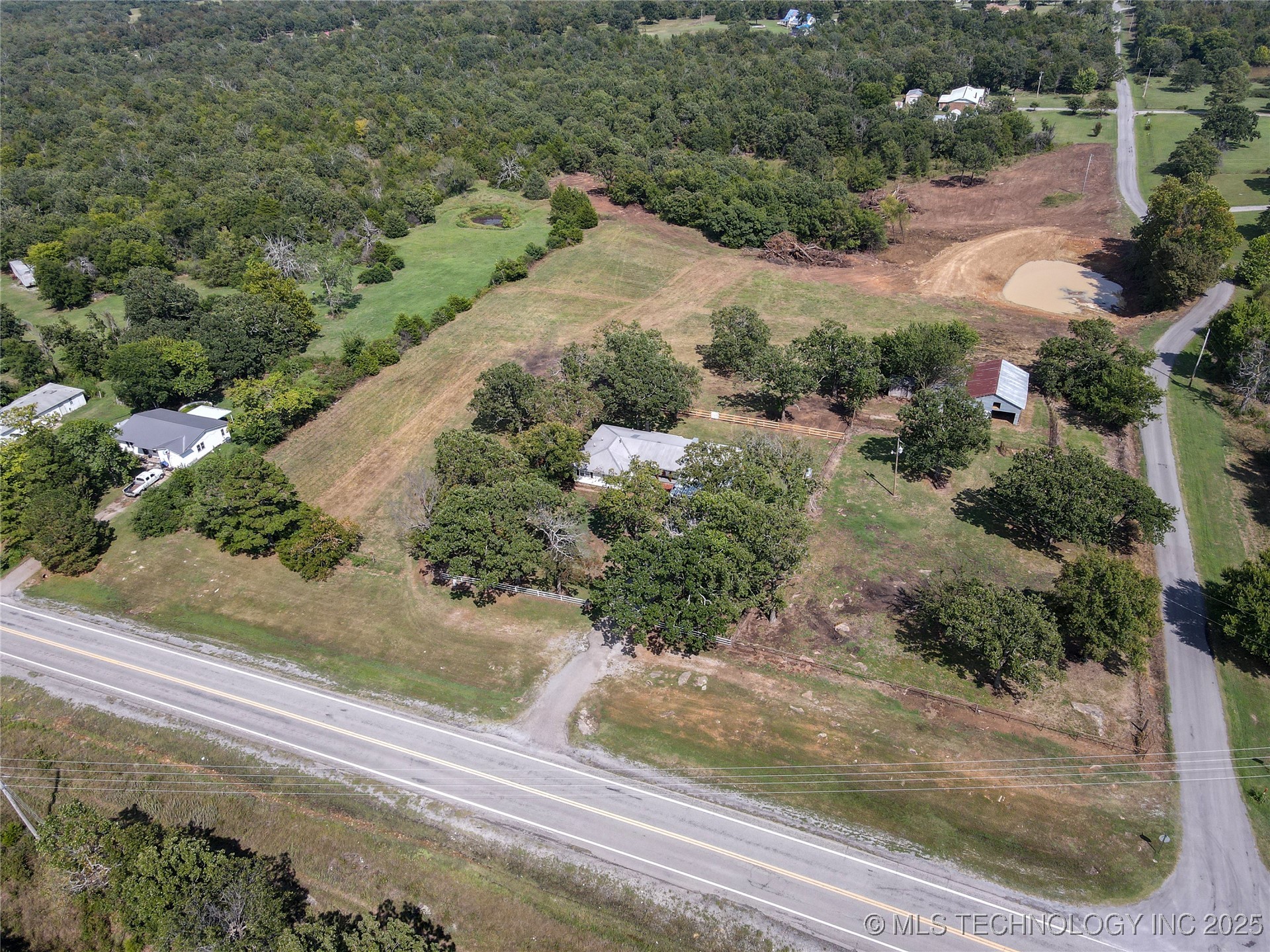 8610 N State Hwy 113 Property Photo 8