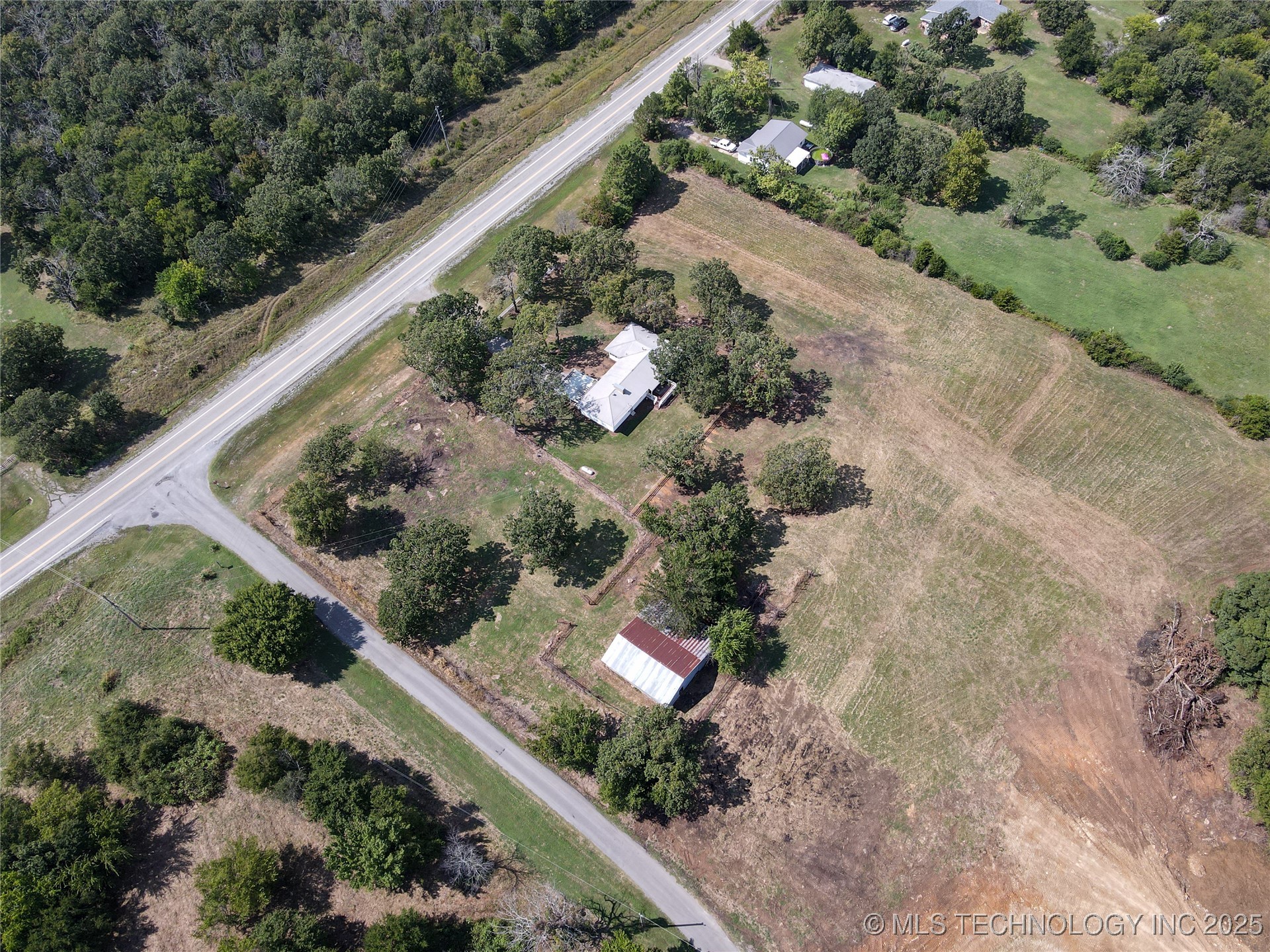 8610 N State Hwy 113 Property Photo 11