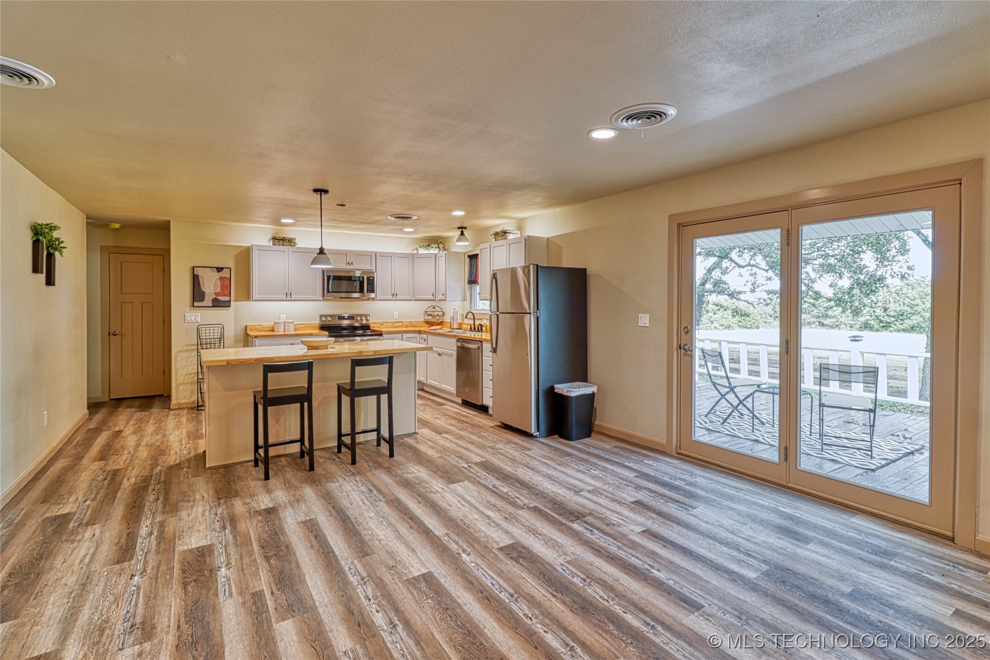 8610 N State Hwy 113 Property Photo 24