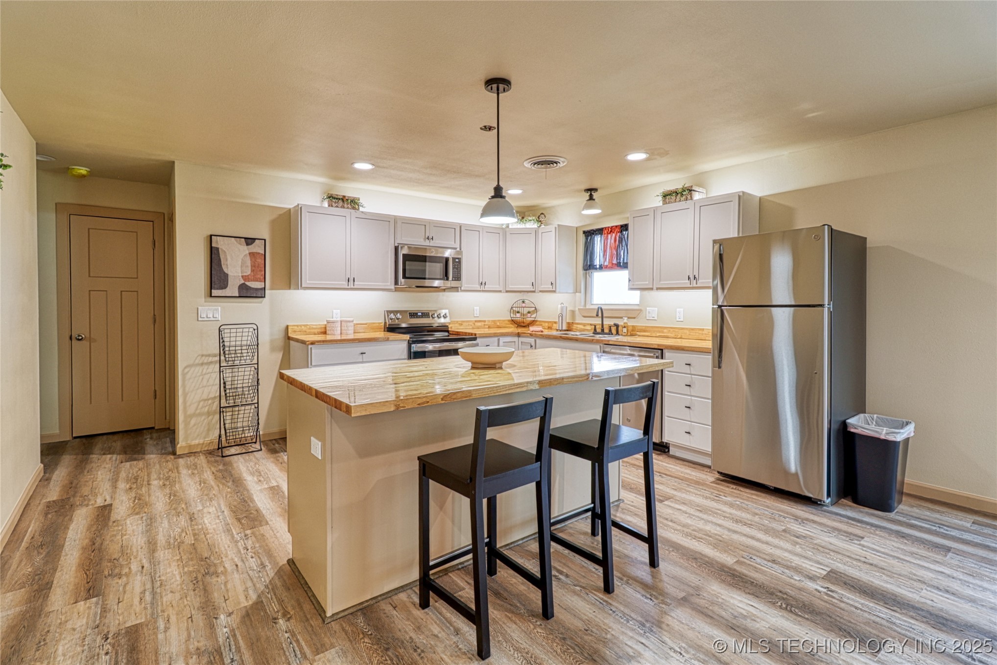 8610 N State Hwy 113 Property Photo 25