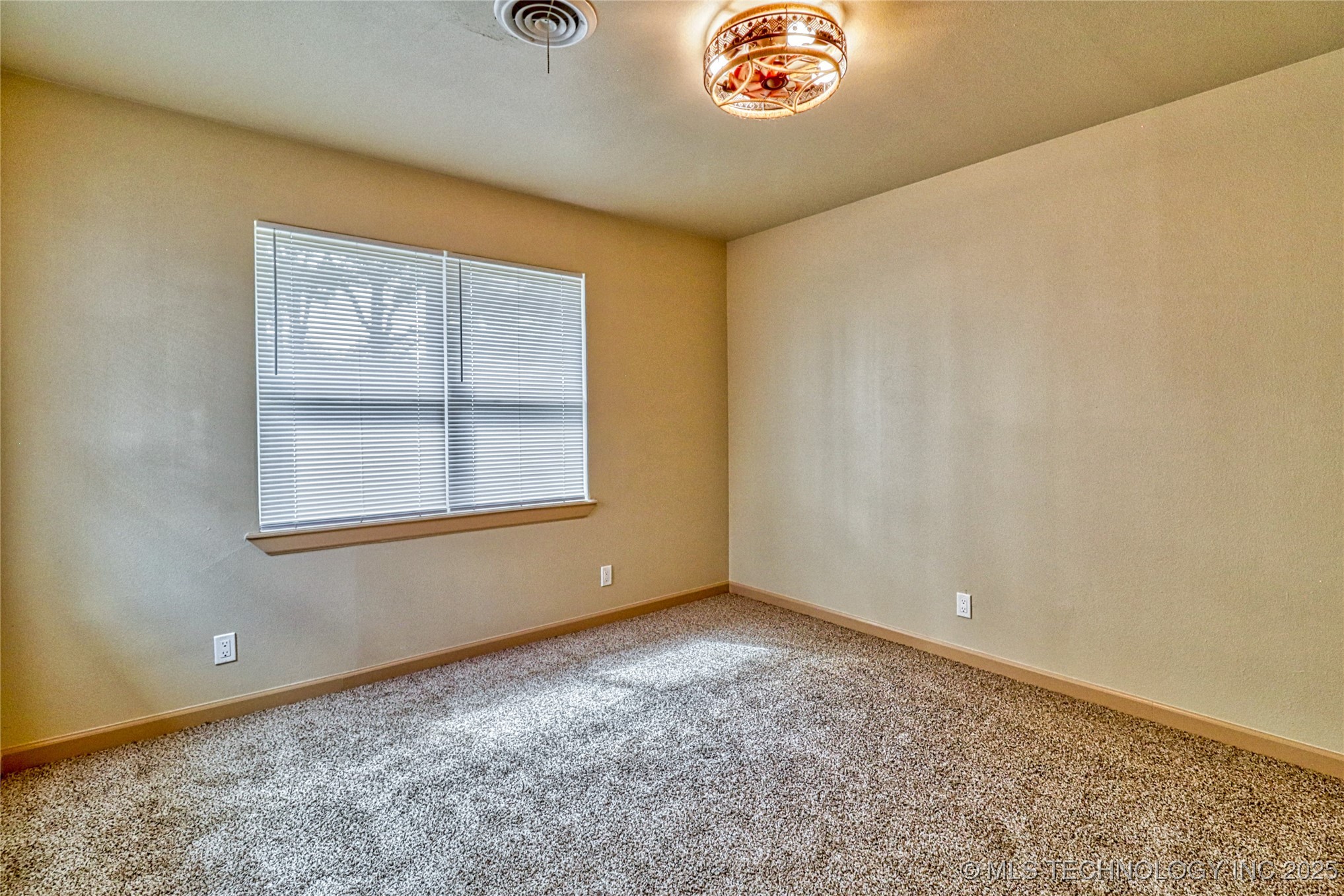 8610 N State Hwy 113 Property Photo 27