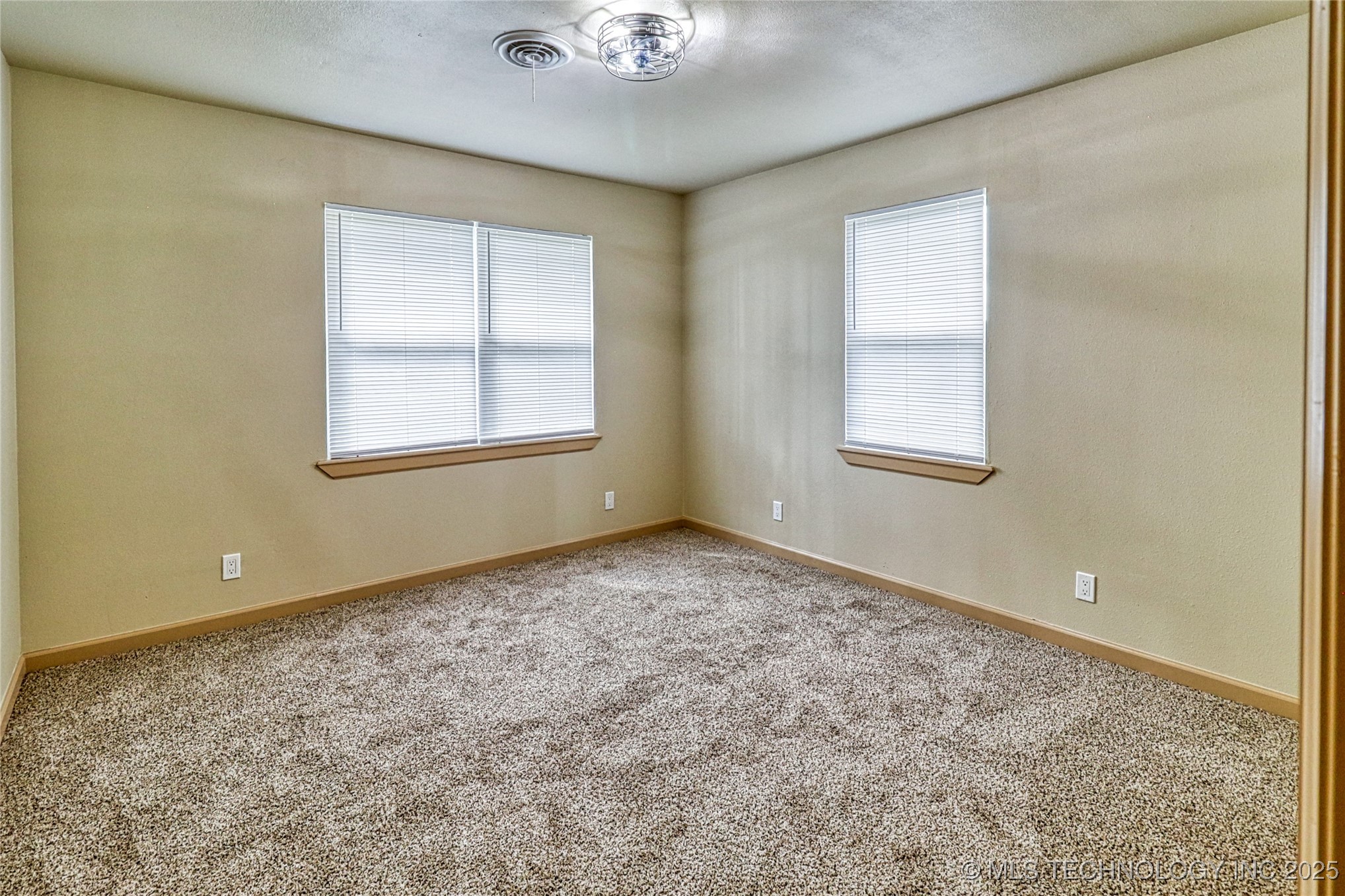 8610 N State Hwy 113 Property Photo 36