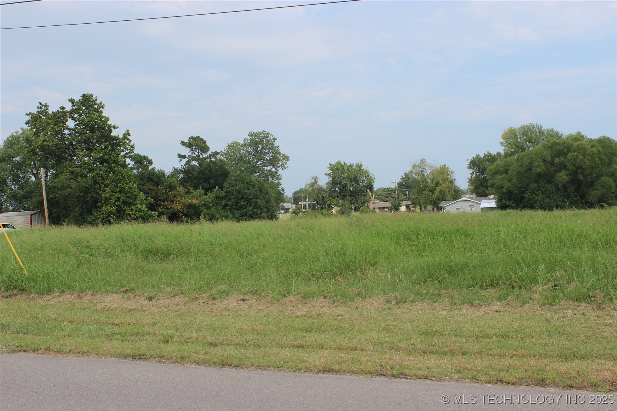 S Grant Avenue Property Photo 14