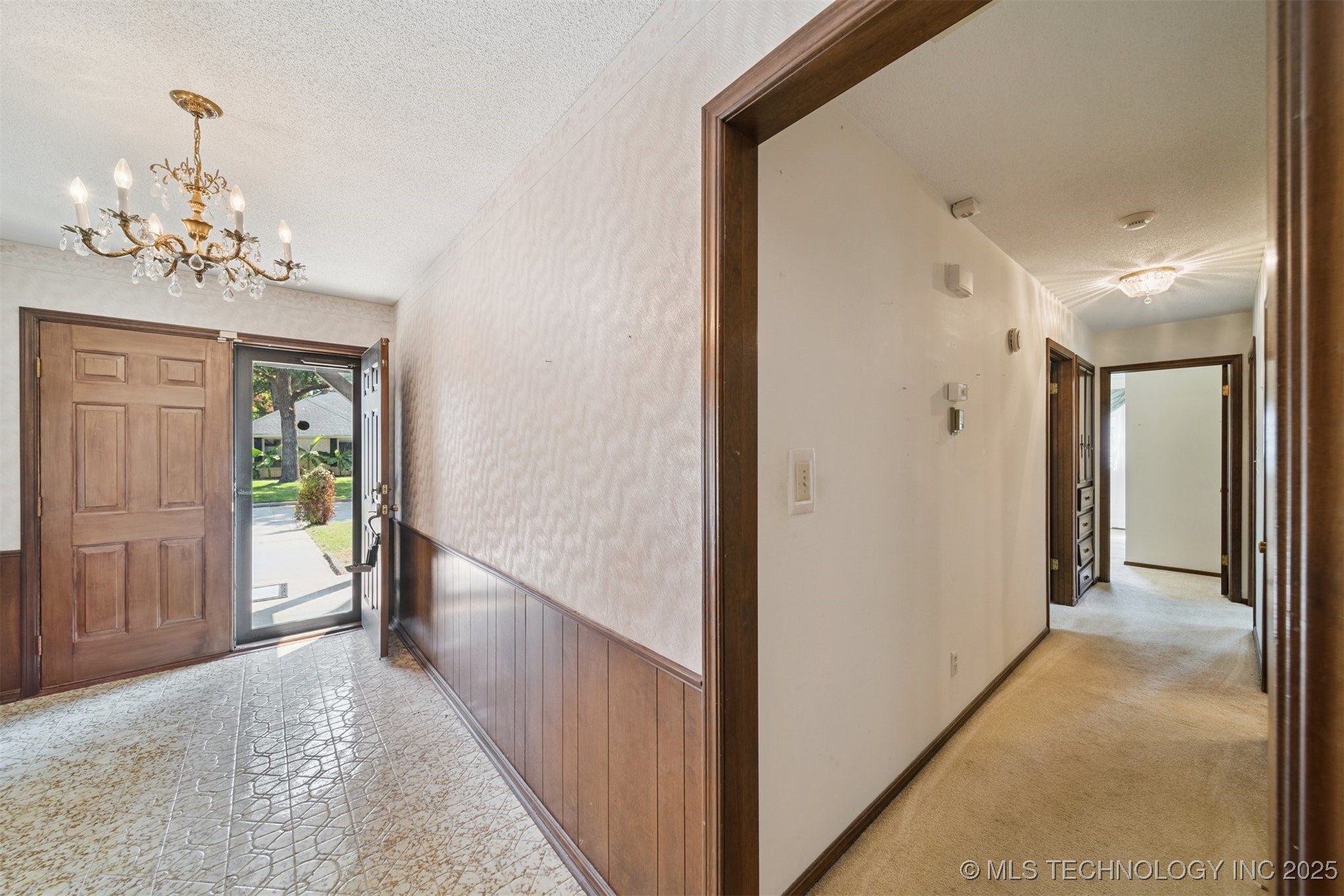 1411 N Choctaw Place Property Photo 17