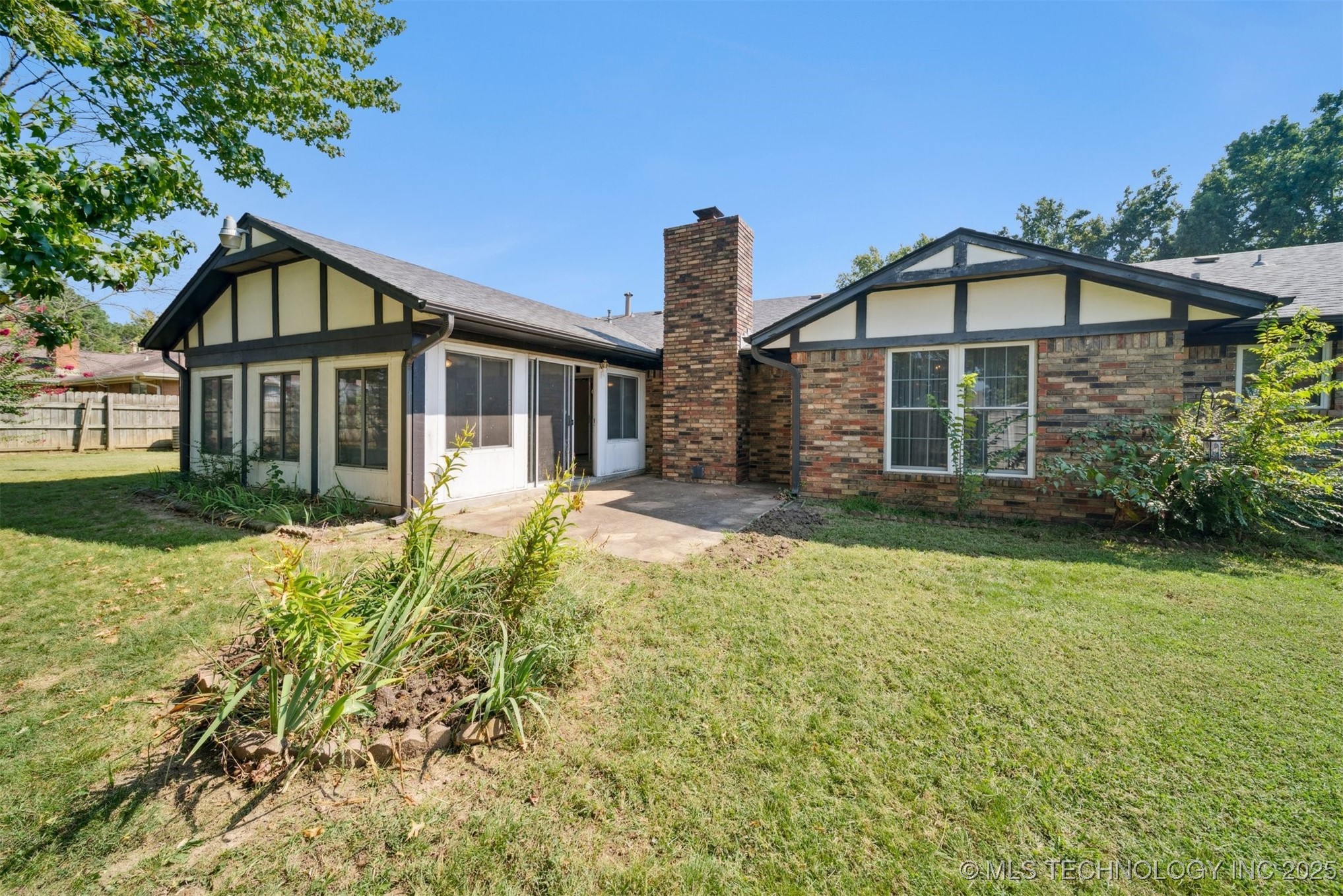 1411 N Choctaw Place Property Photo 32