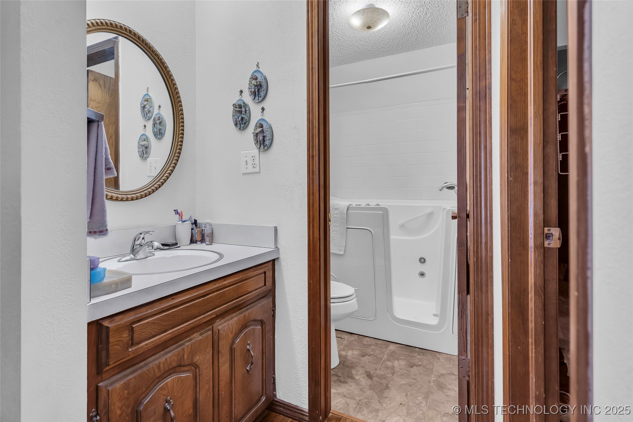 6296 Dickson Rd Property Photo 19