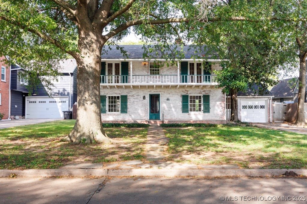 1655 Cherokee Place Property Photo 3