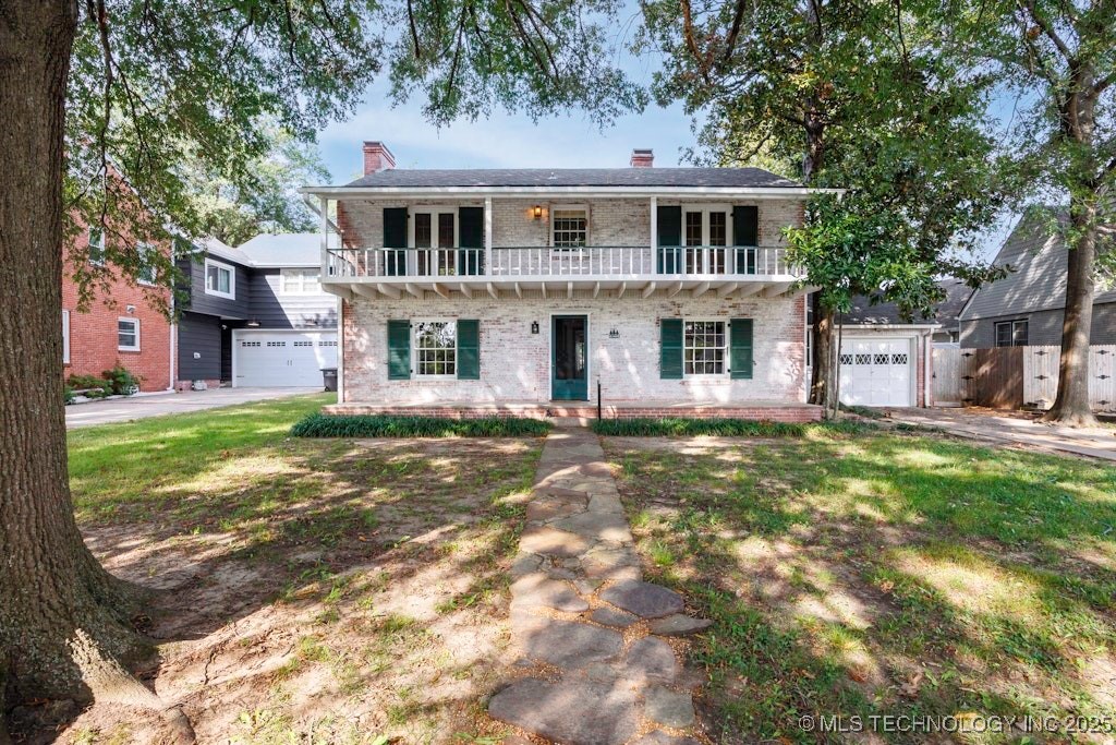 1655 Cherokee Place Property Photo 4