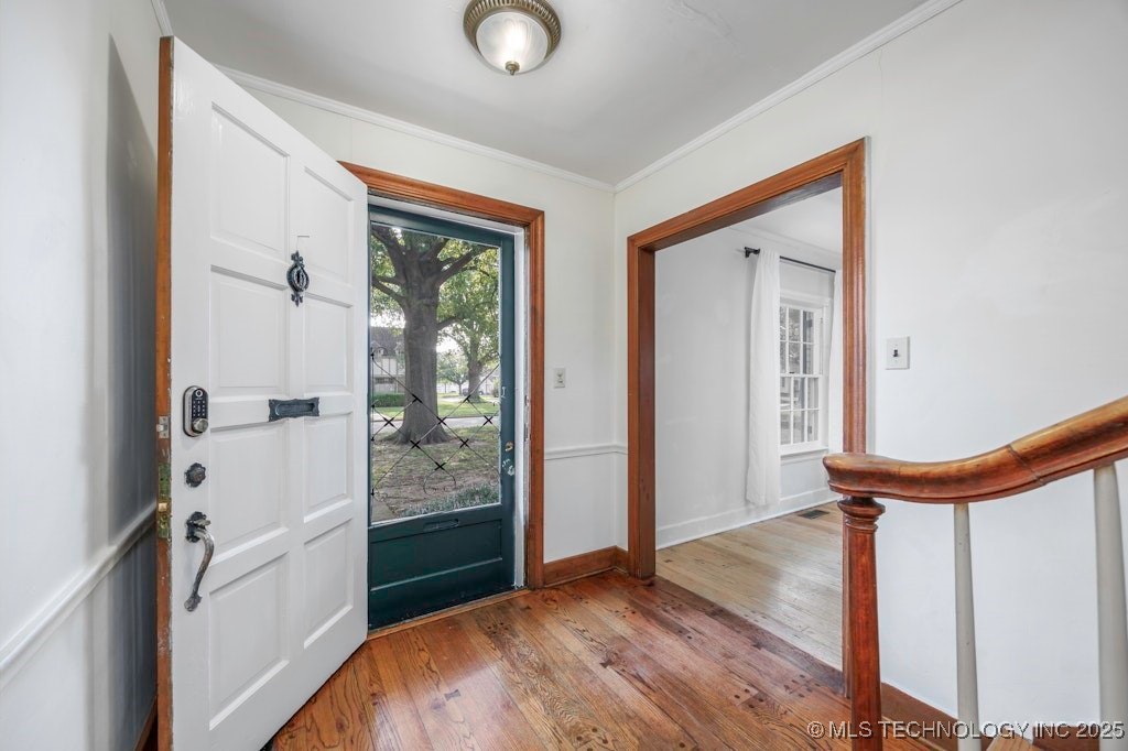 1655 Cherokee Place Property Photo 9