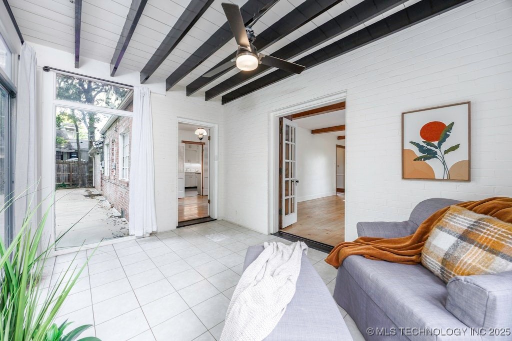 1655 Cherokee Place Property Photo 18