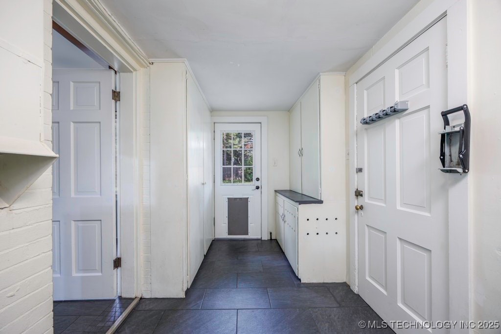 1655 Cherokee Place Property Photo 40