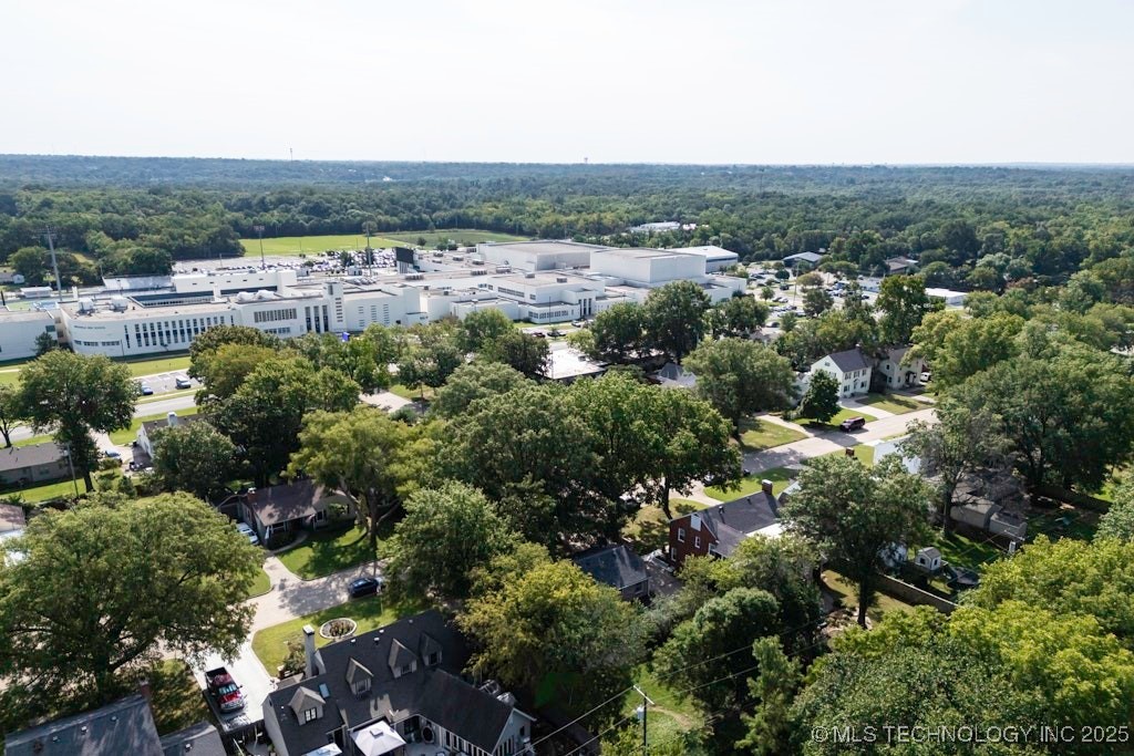 1655 Cherokee Place Property Photo 47