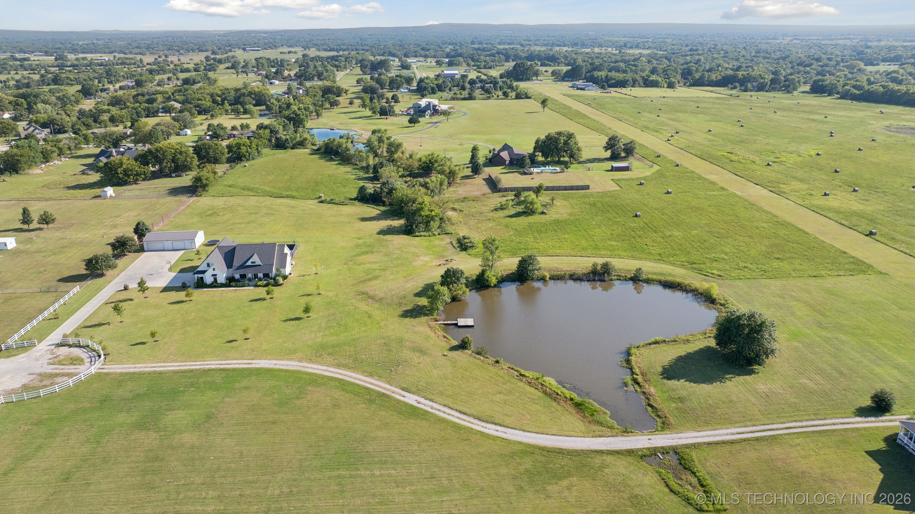 5634 E 186th Street S Property Photo 2