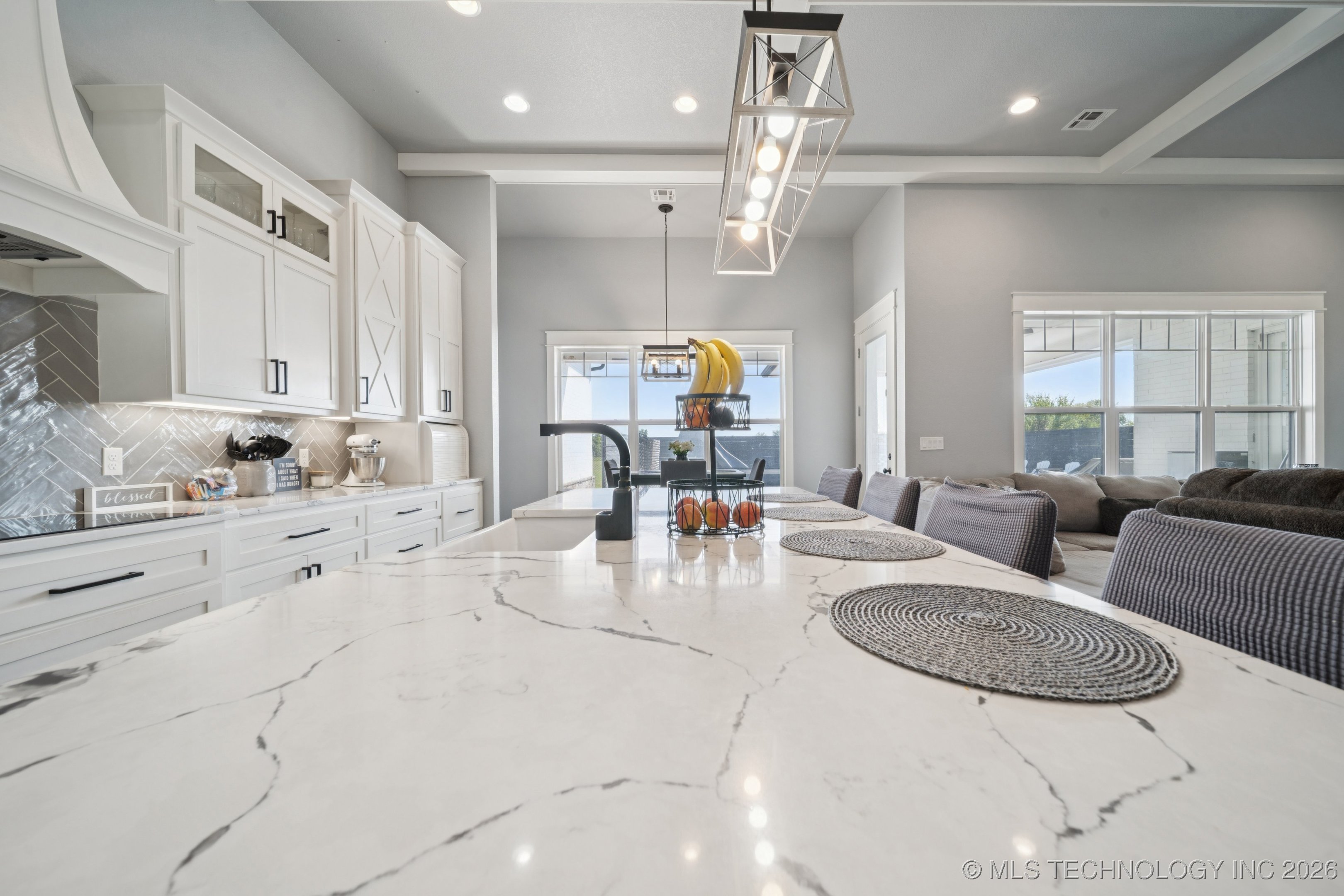 5634 E 186th Street S Property Photo 17