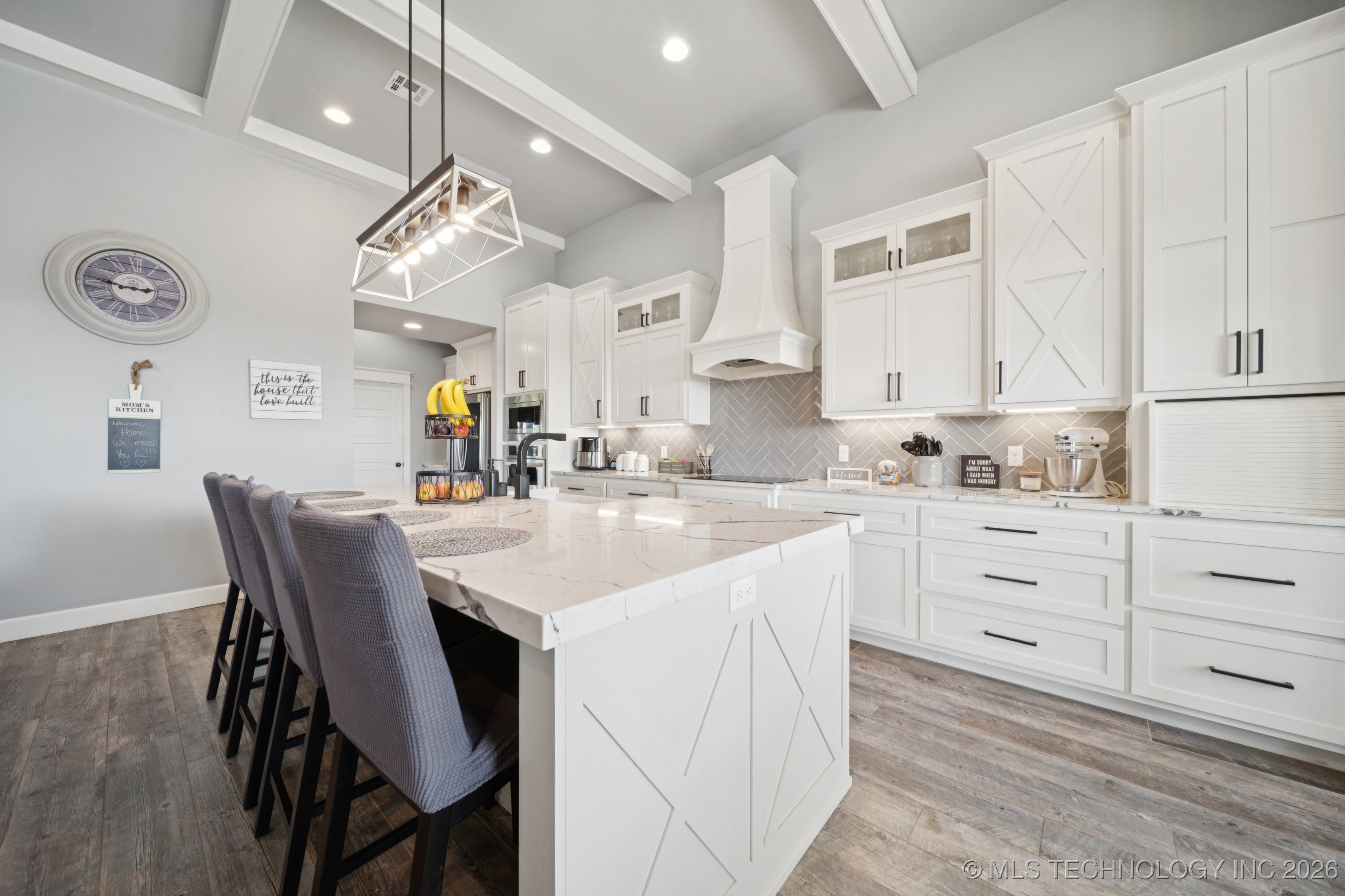 5634 E 186th Street S Property Photo 18