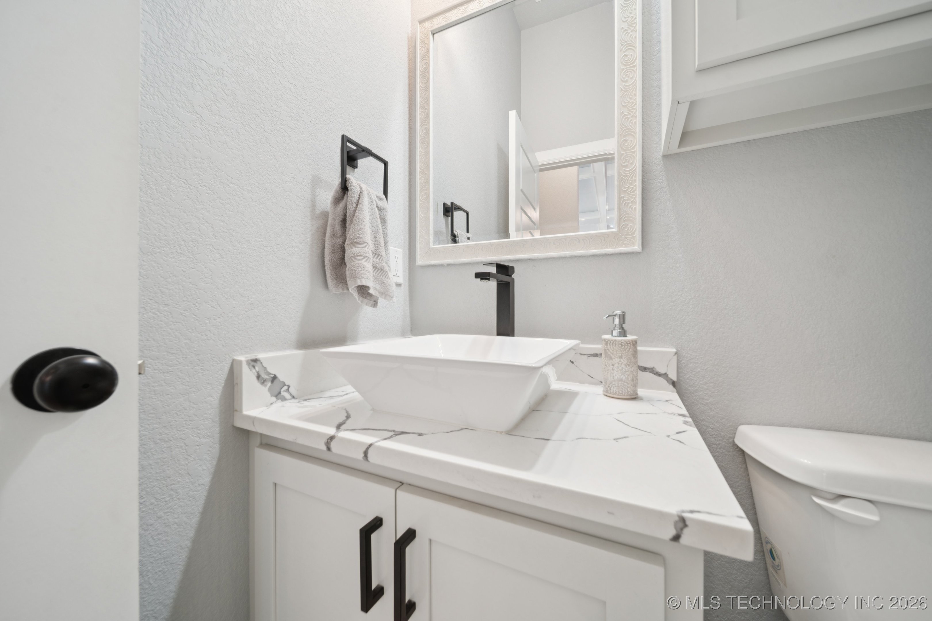 5634 E 186th Street S Property Photo 29