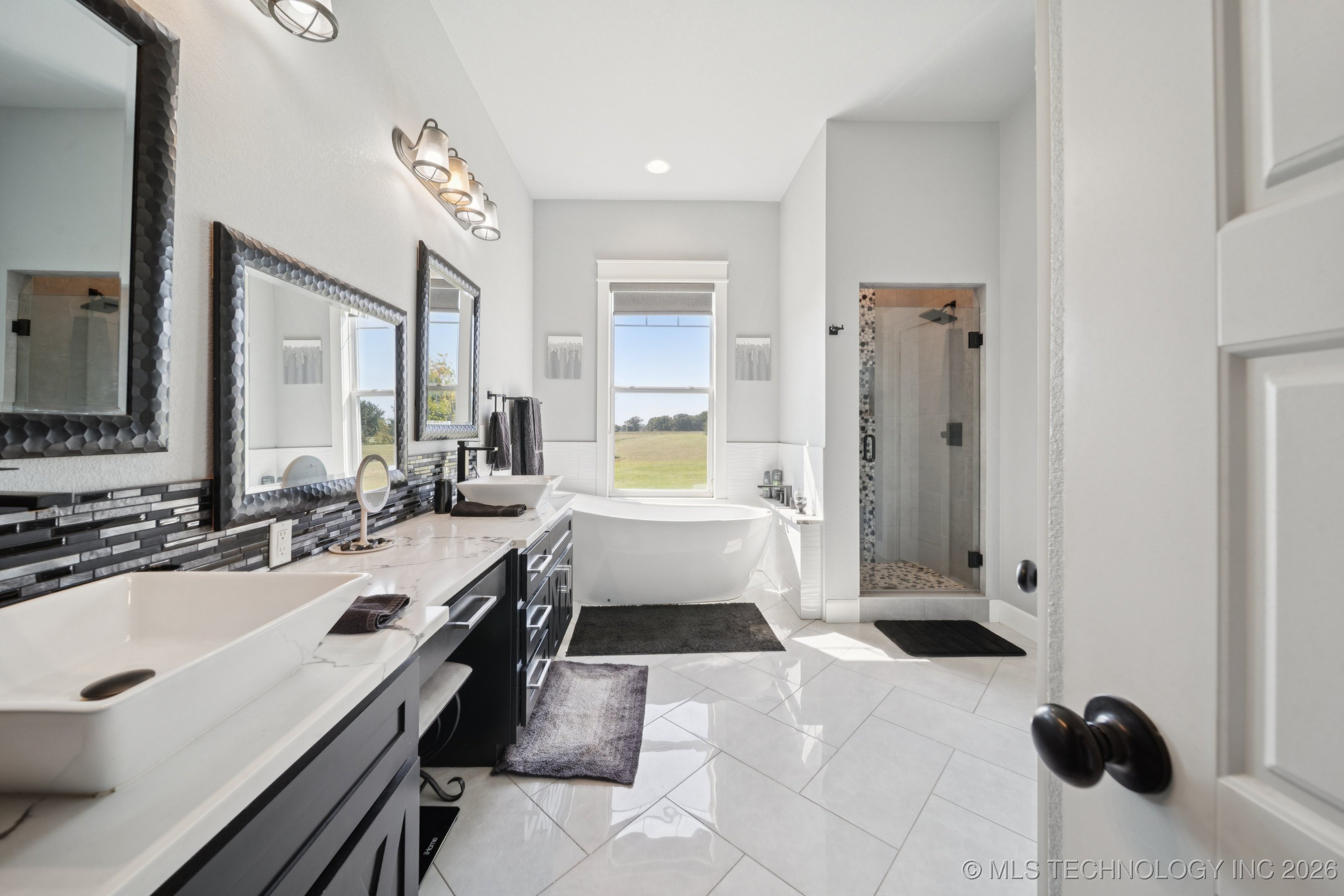 5634 E 186th Street S Property Photo 32