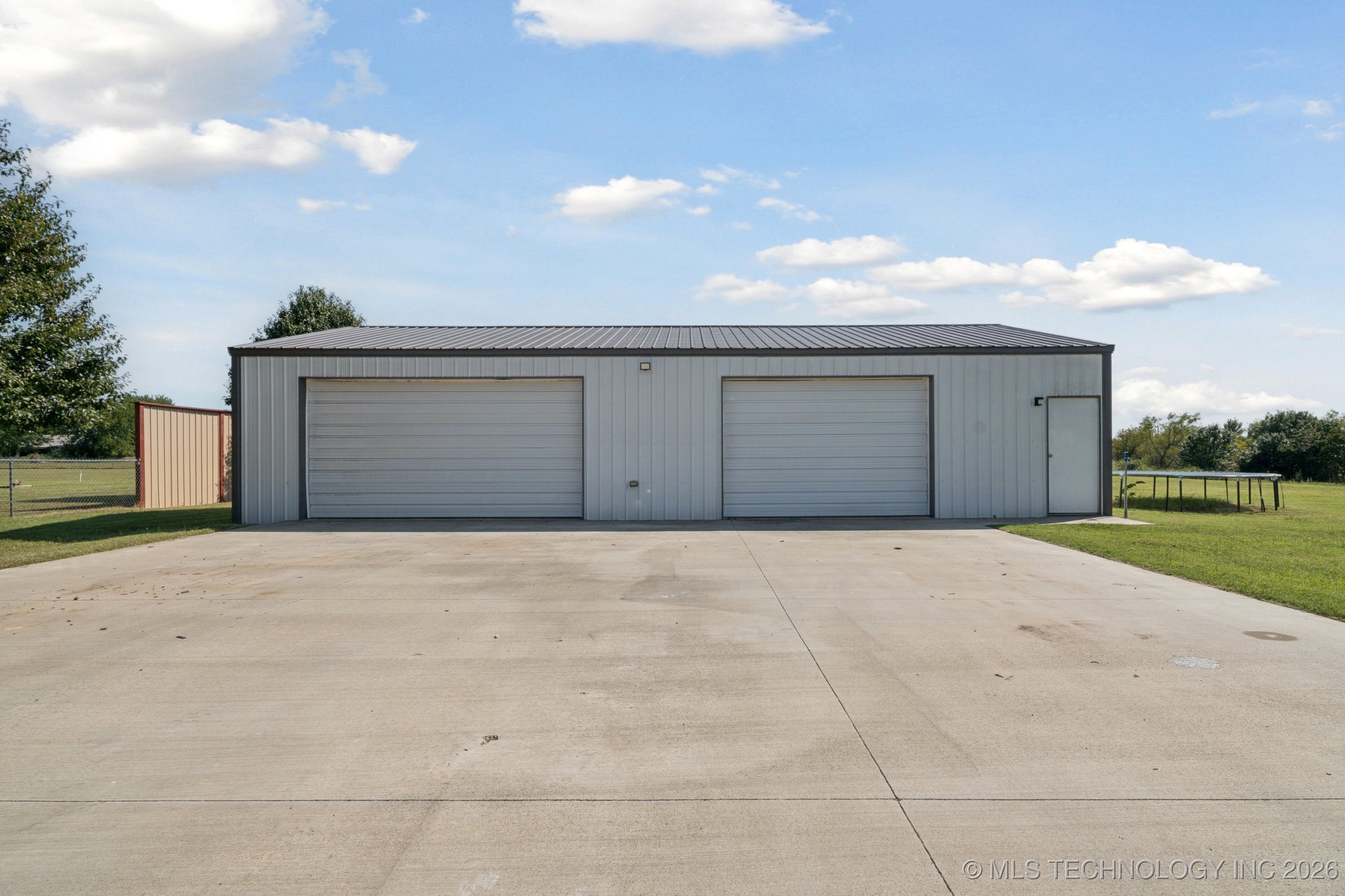 5634 E 186th Street S Property Photo 44