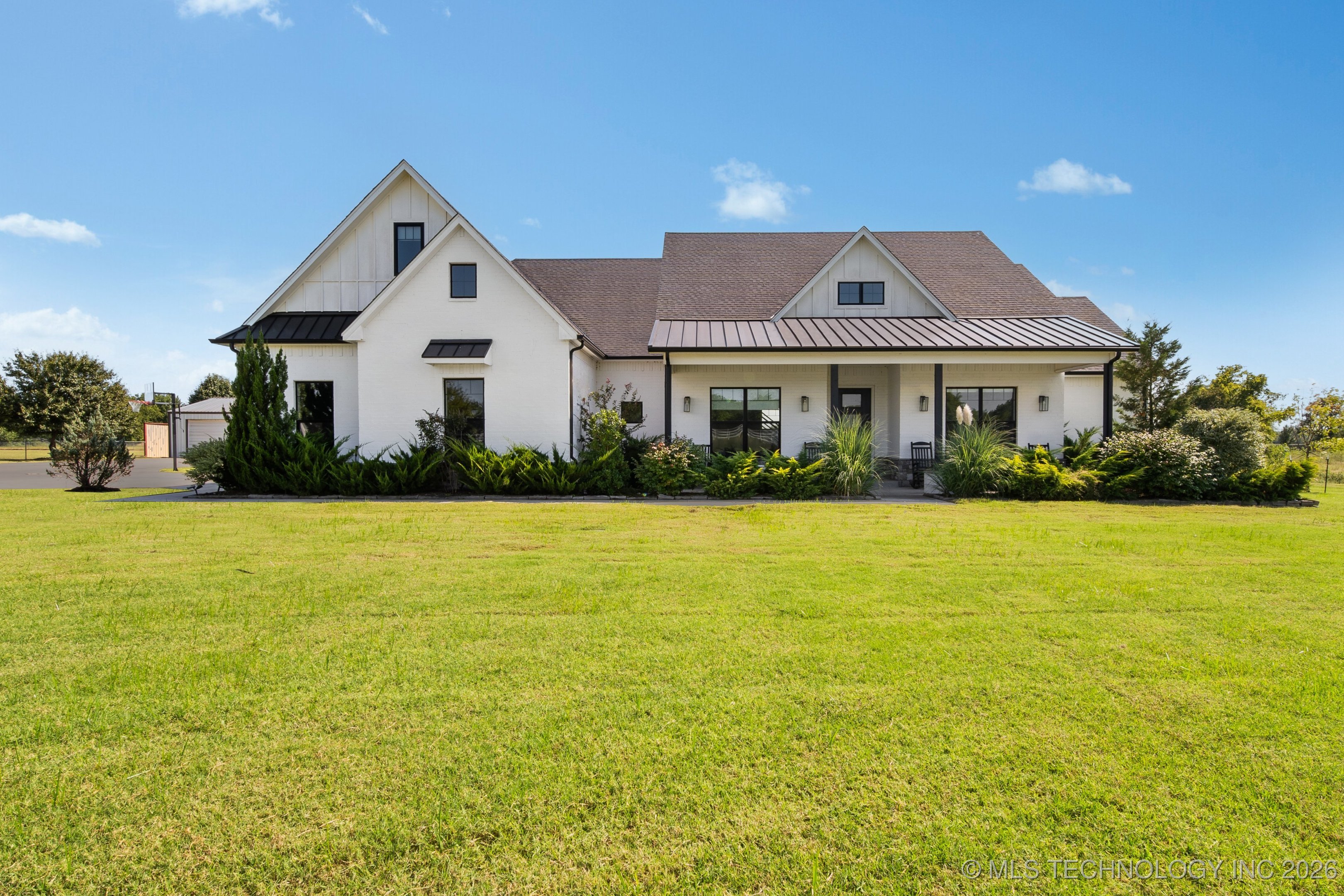 5634 E 186th Street S Property Photo 57