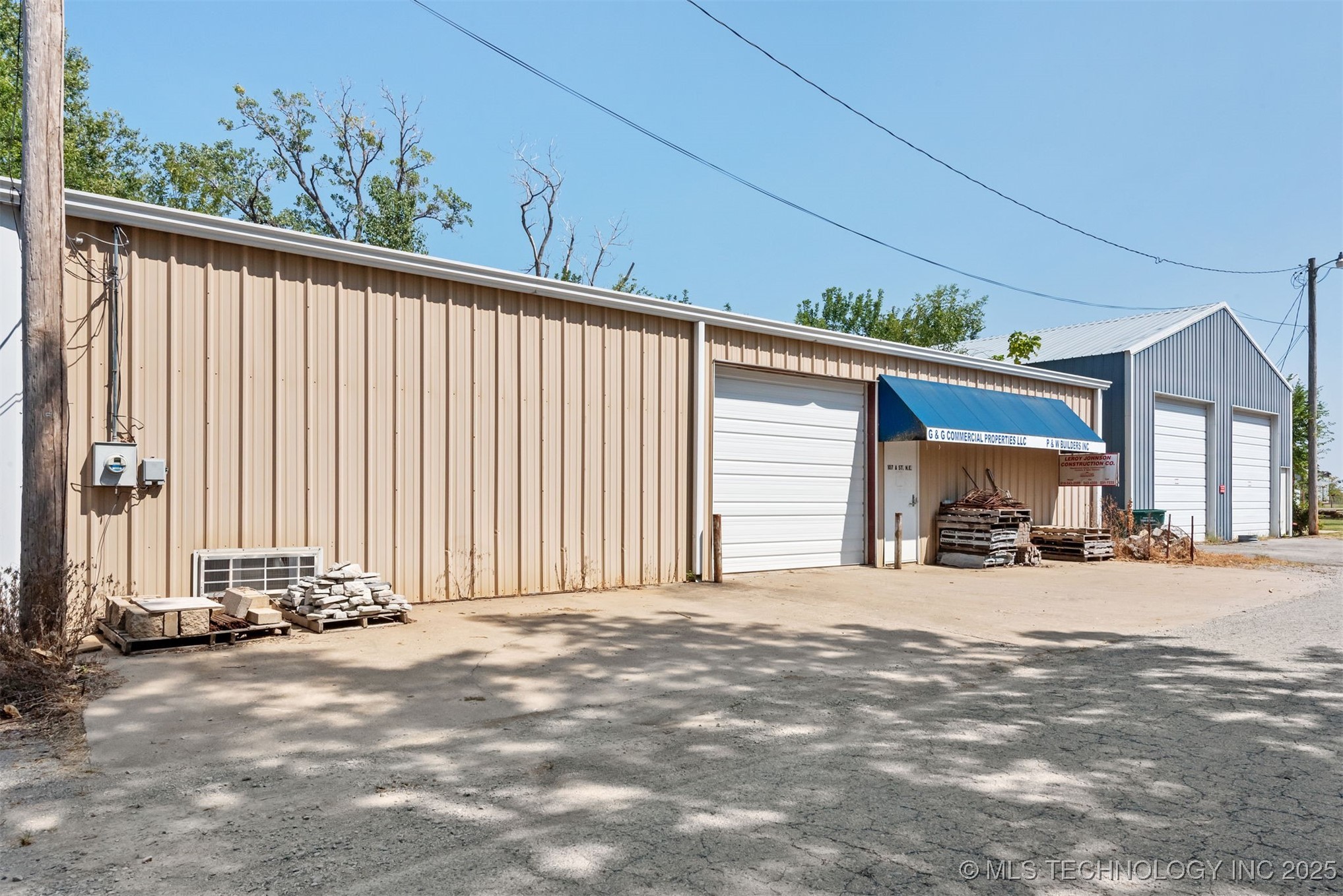 107 Ne A Street Property Photo 2