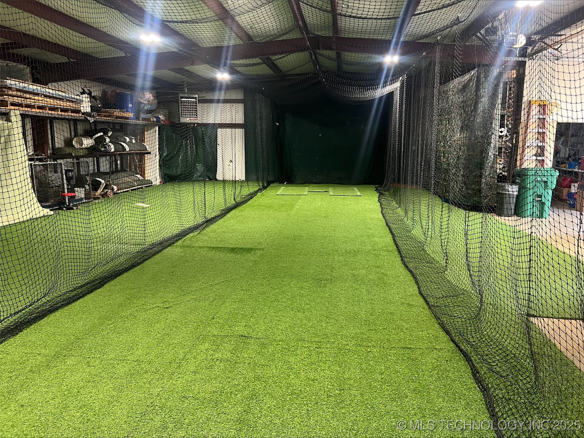 107 Ne A Street Property Photo 8