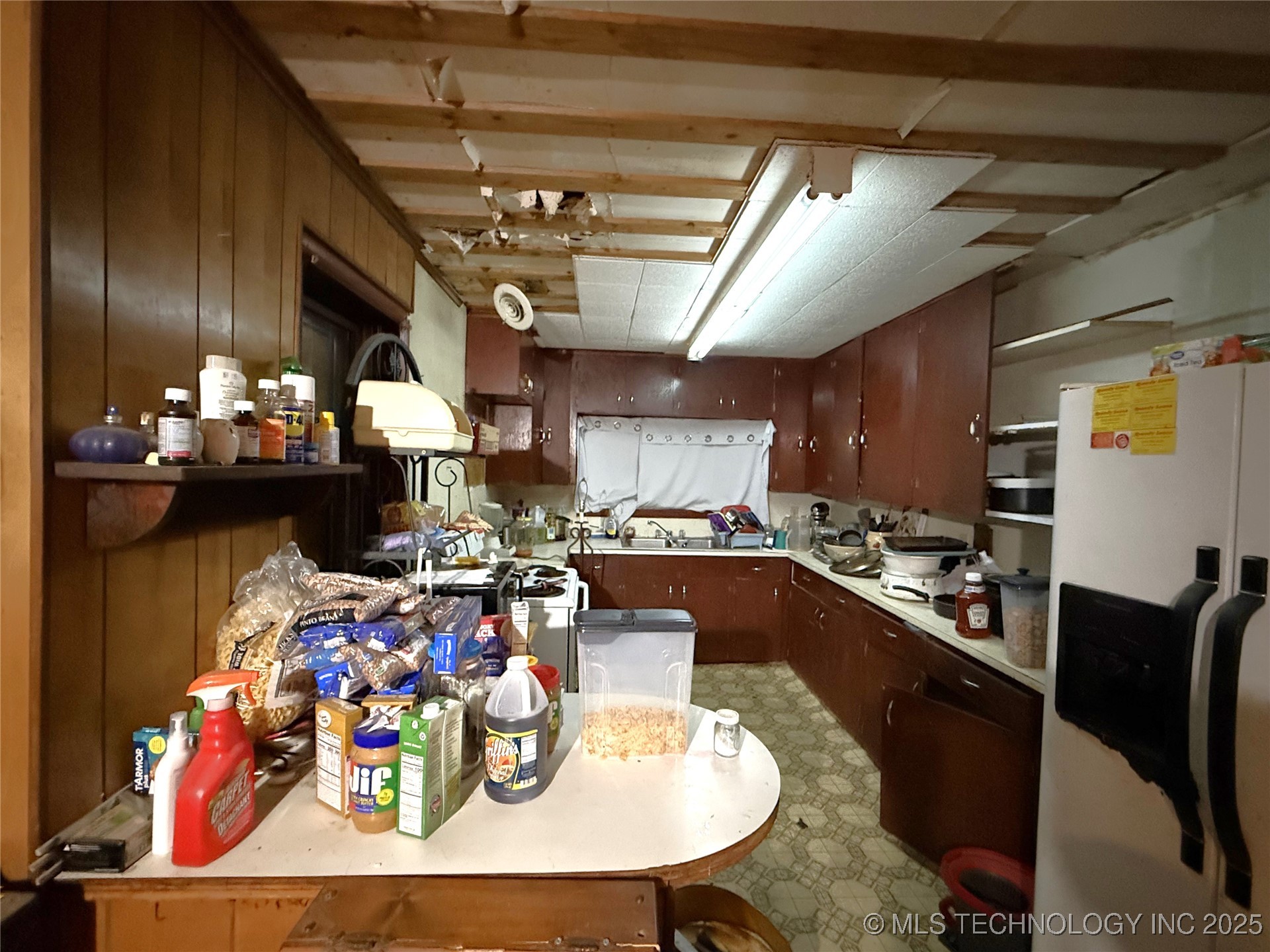 319 E Oak Street Property Photo 27