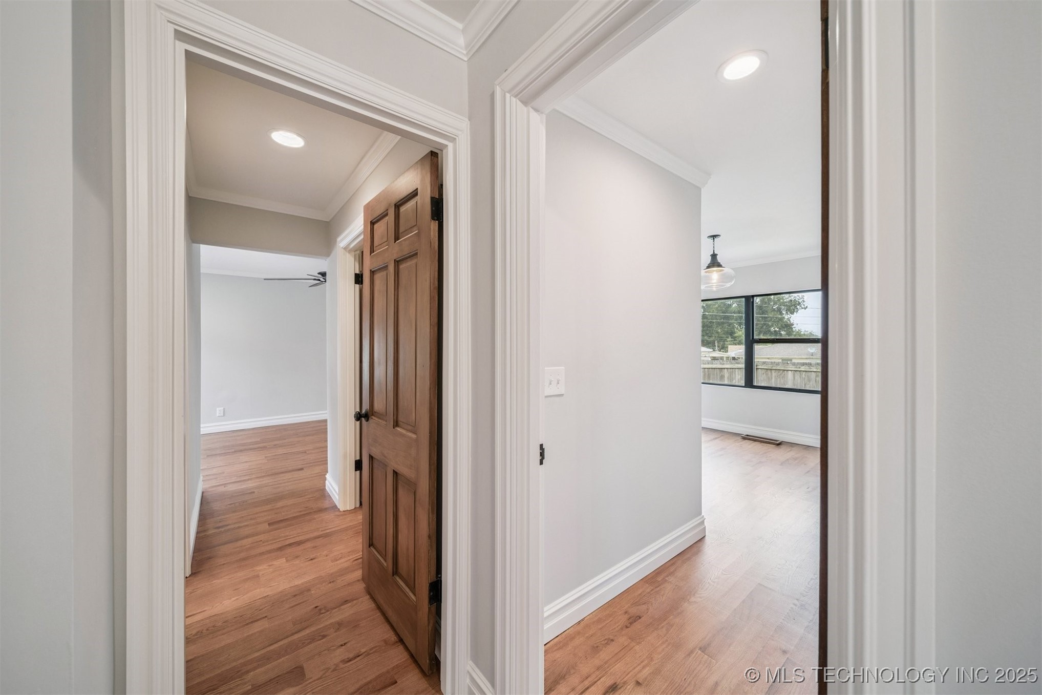 411 W Kaw Avenue Property Photo 23