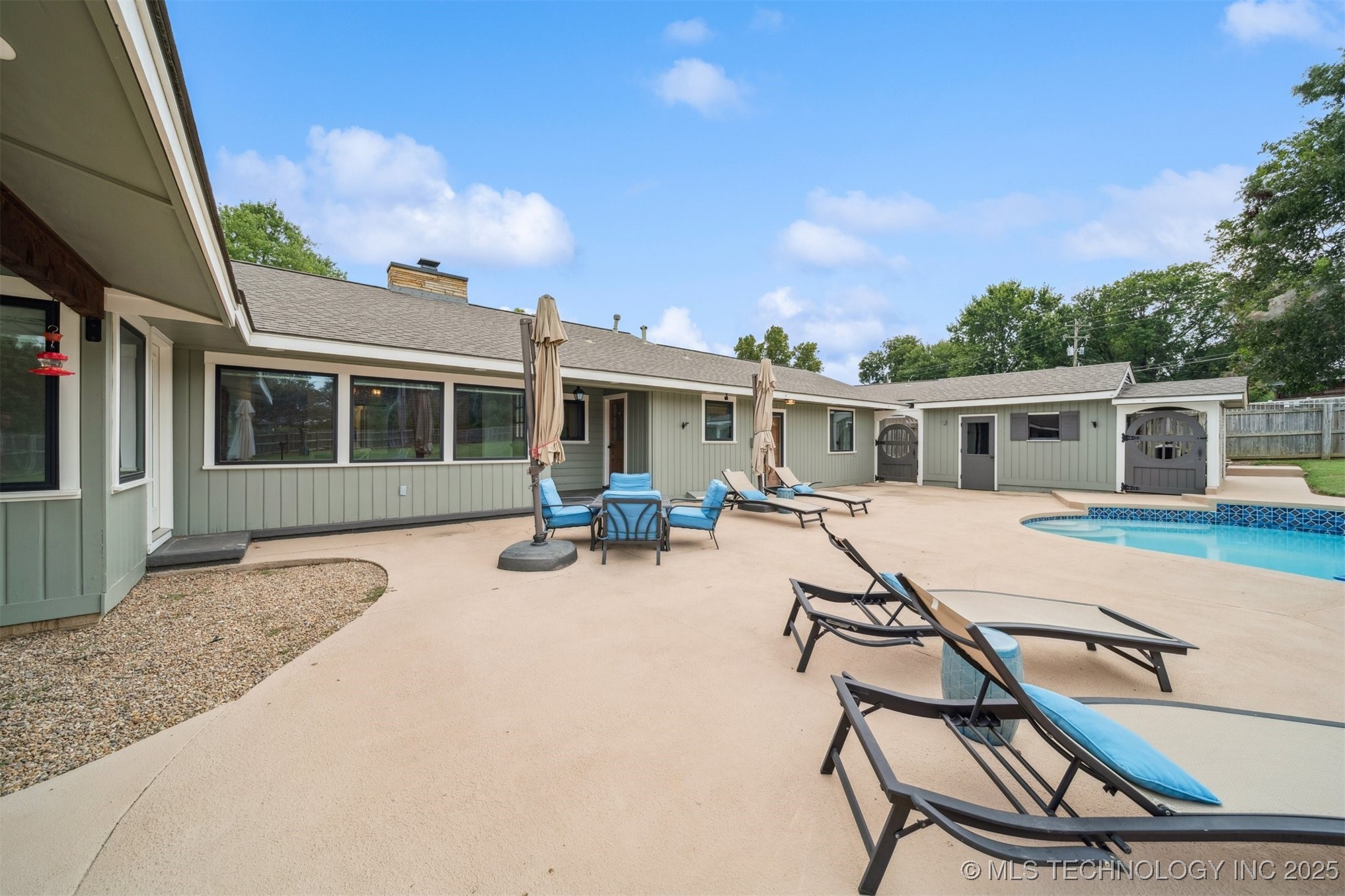 411 W Kaw Avenue Property Photo 39