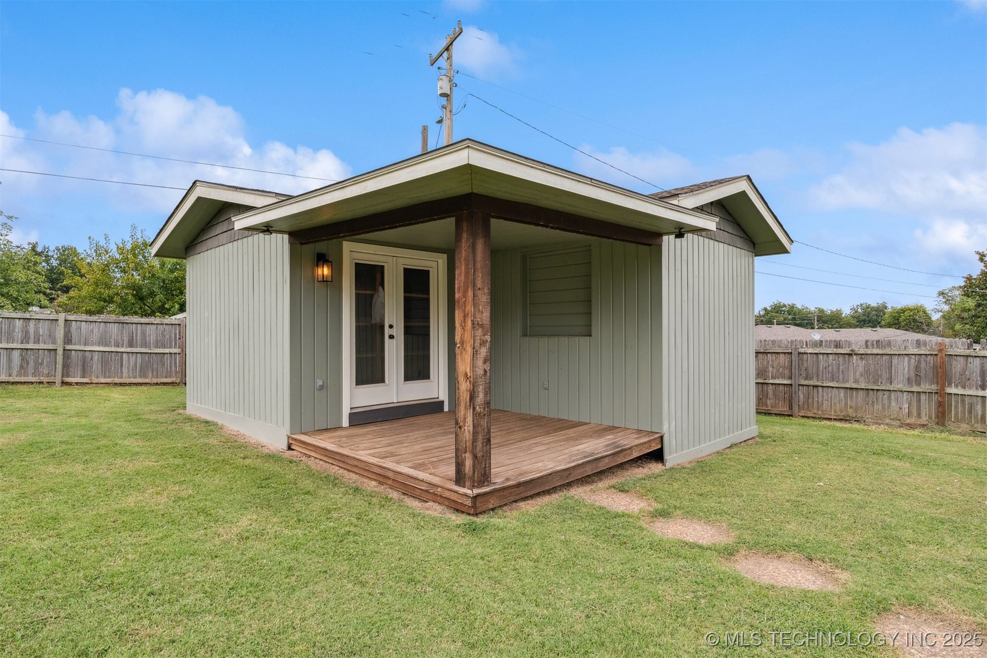 411 W Kaw Avenue Property Photo 44