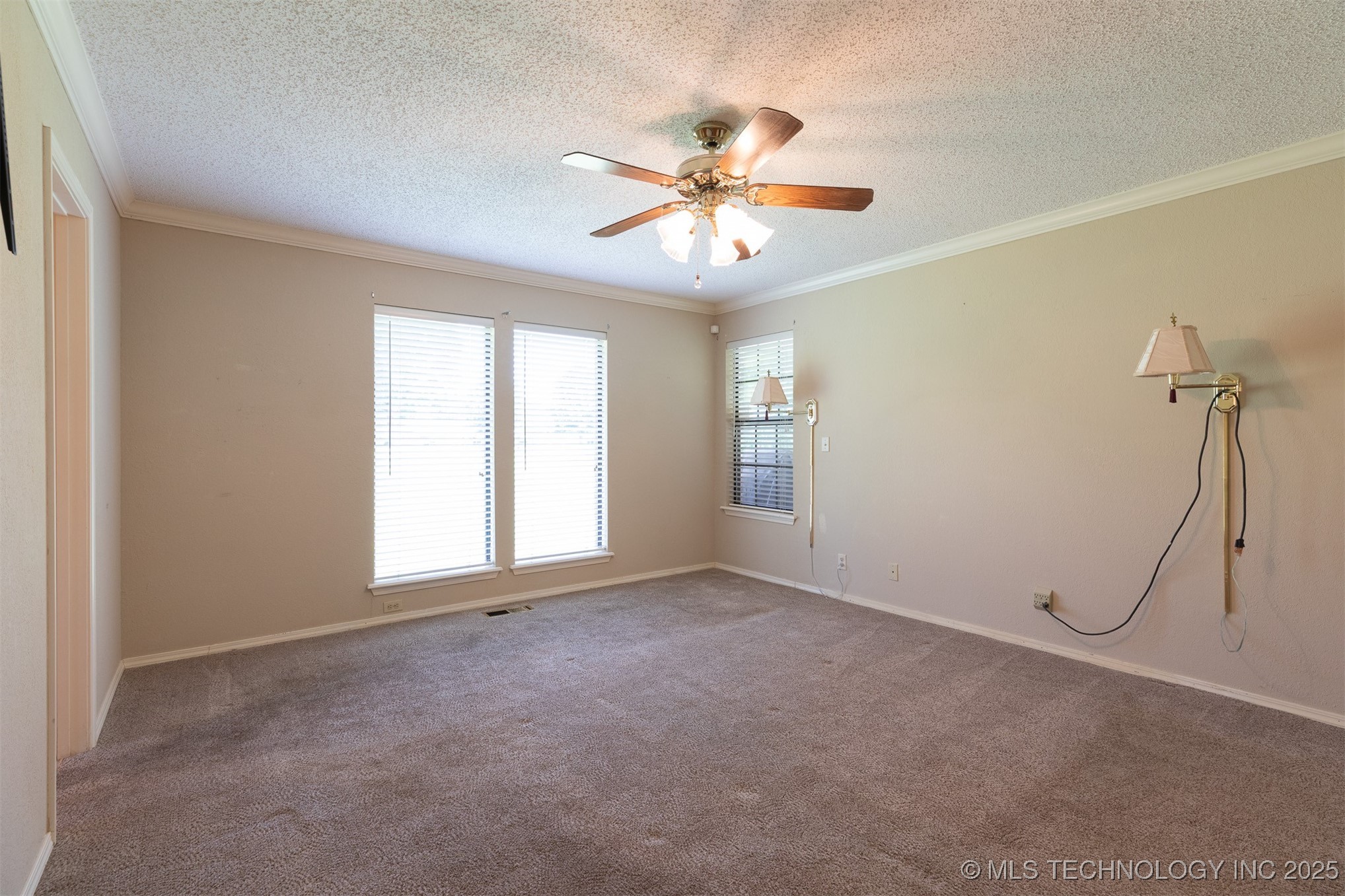 834 Lynwood Lane Property Photo 33