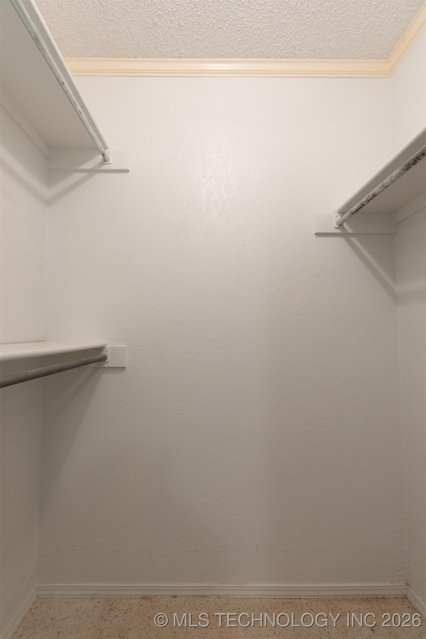 834 Lynwood Lane Property Photo 43