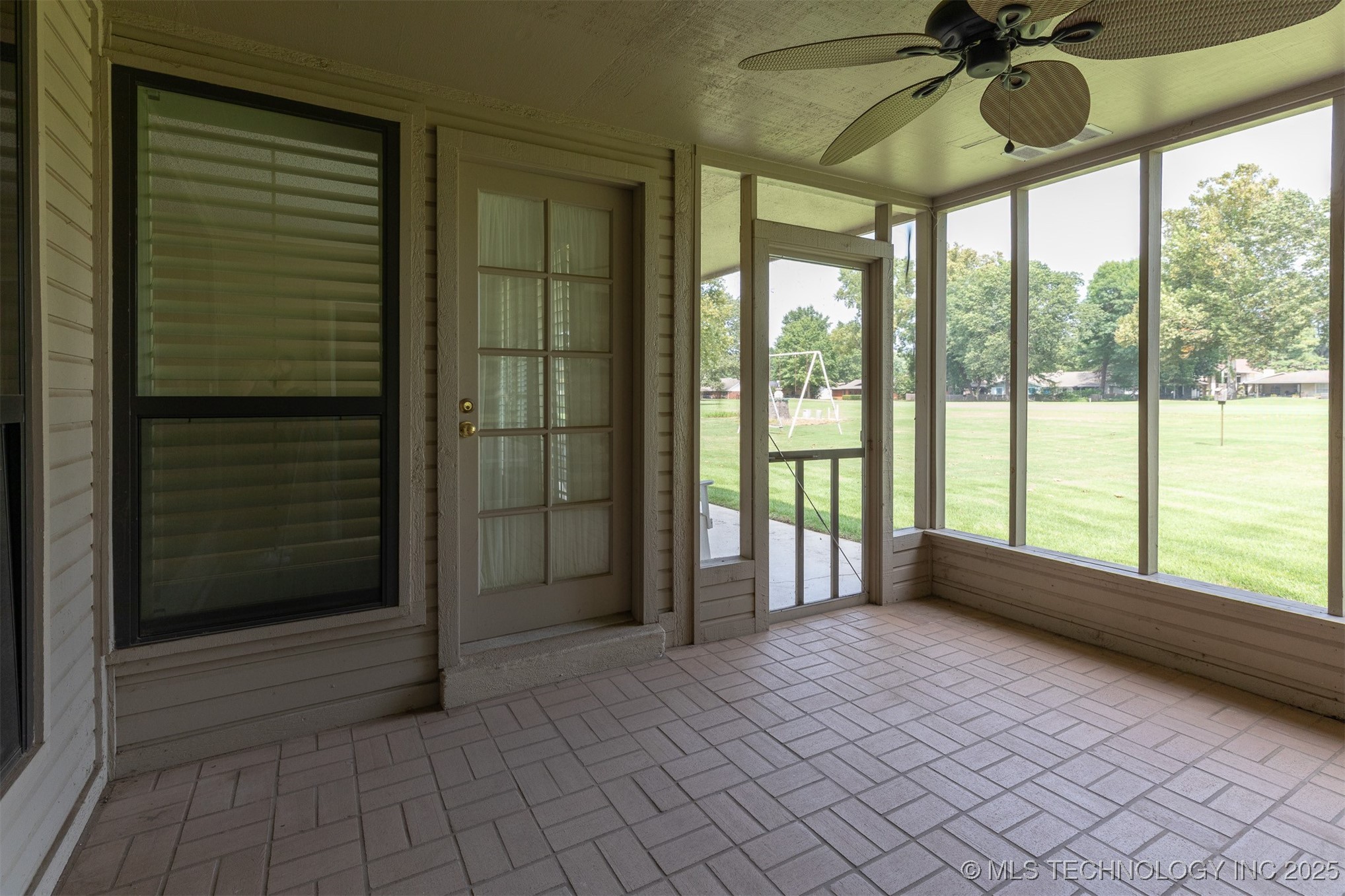 834 Lynwood Lane Property Photo 48