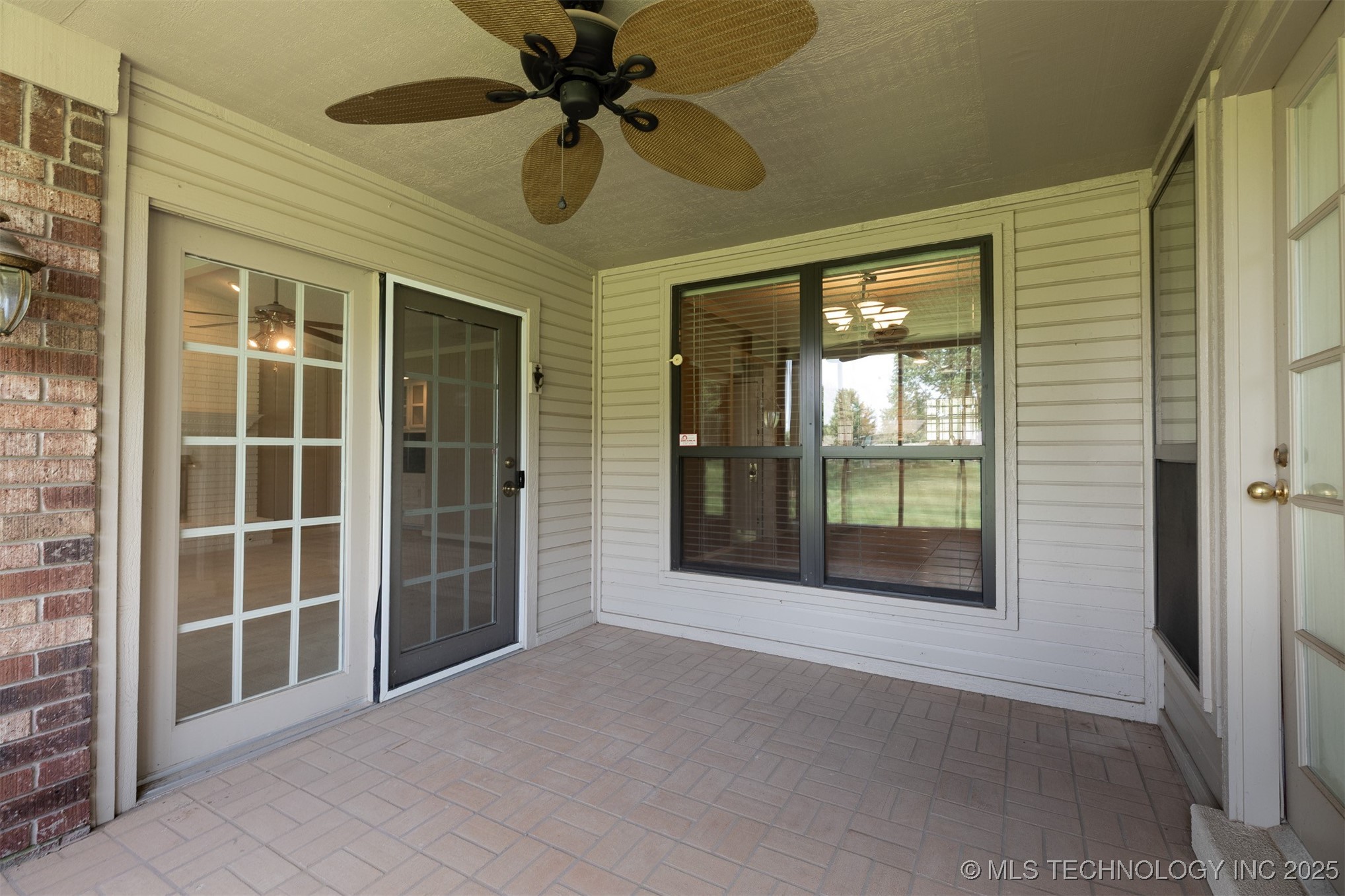 834 Lynwood Lane Property Photo 50