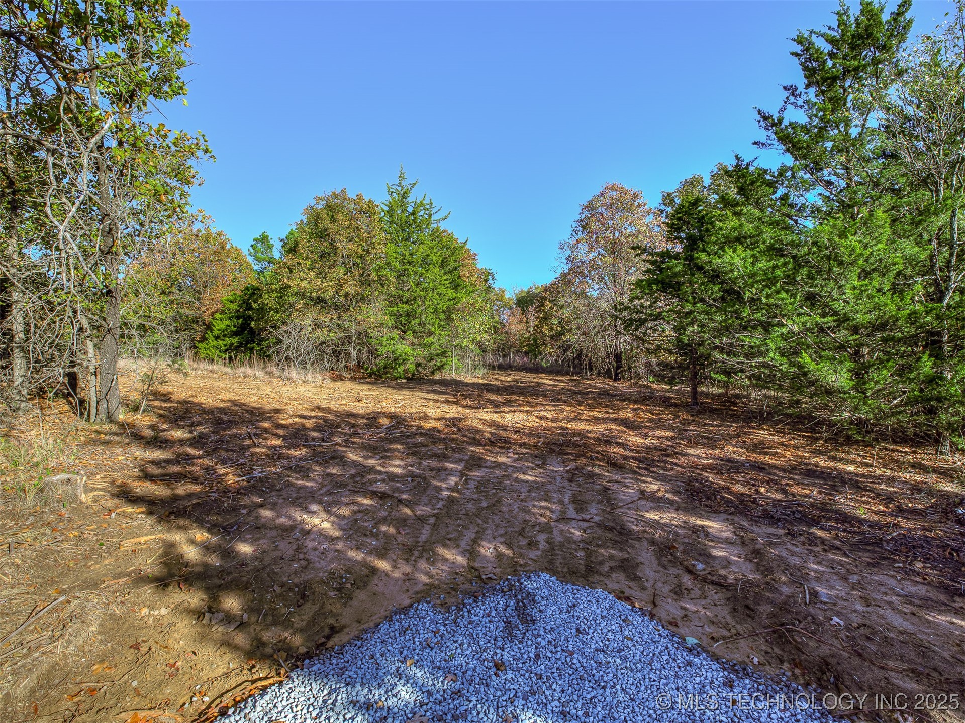 1 E 1165 Road Property Photo 11