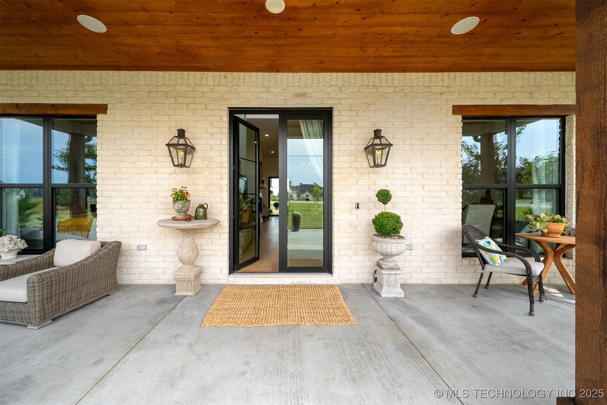 31001 E 68th Street Property Photo 10