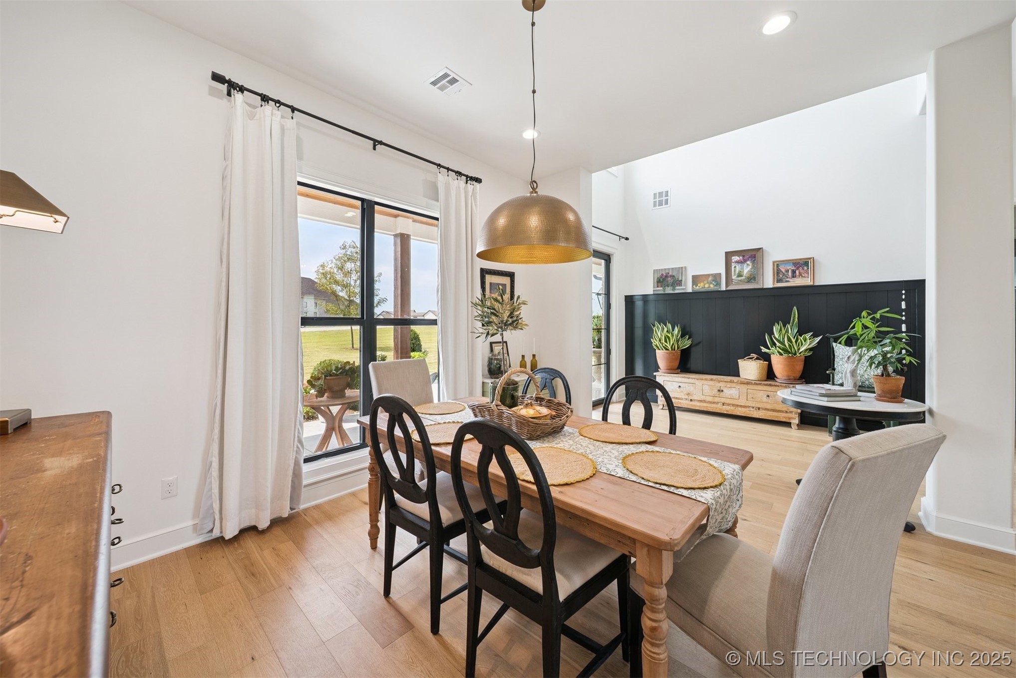 31001 E 68th Street Property Photo 14