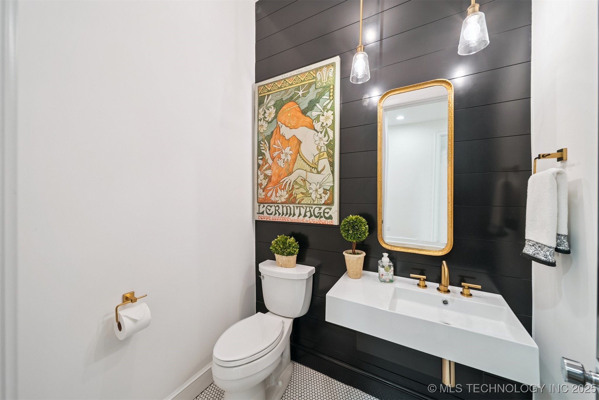 31001 E 68th Street Property Photo 36