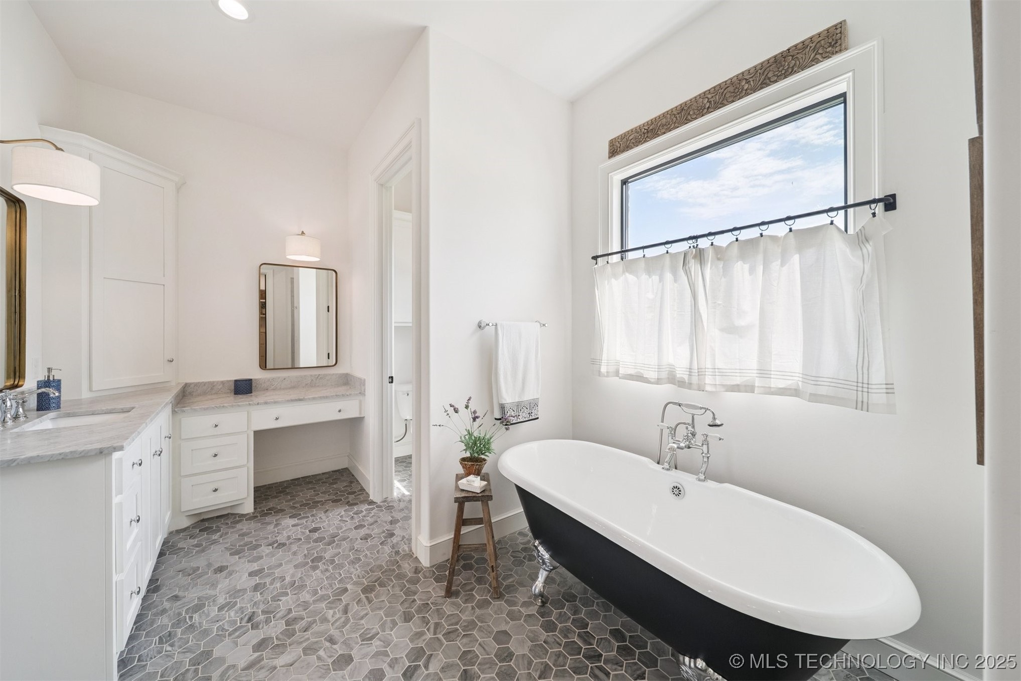 31001 E 68th Street Property Photo 44