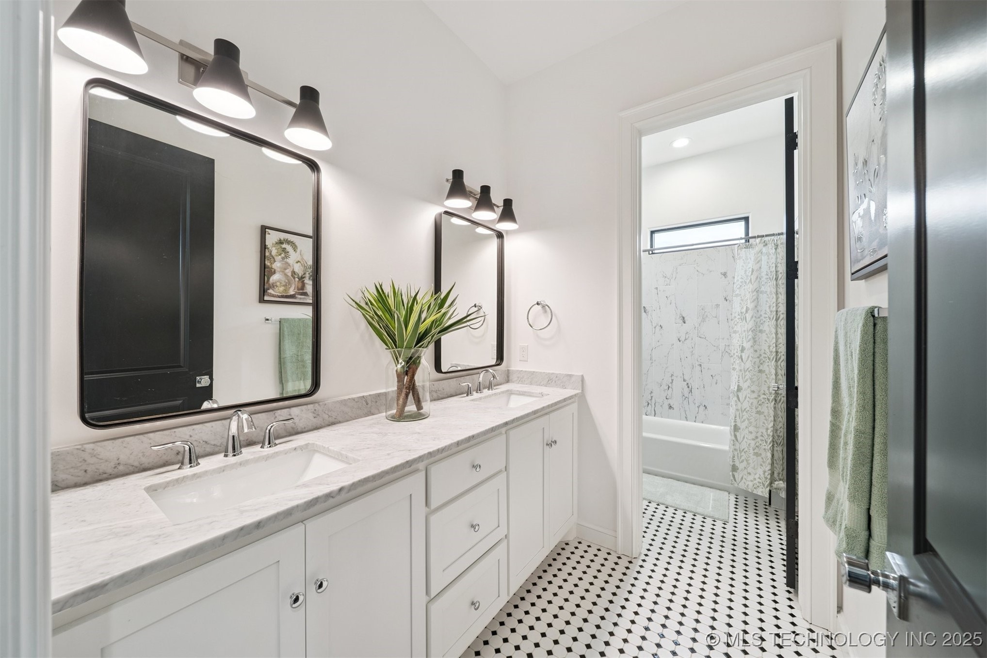 31001 E 68th Street Property Photo 54