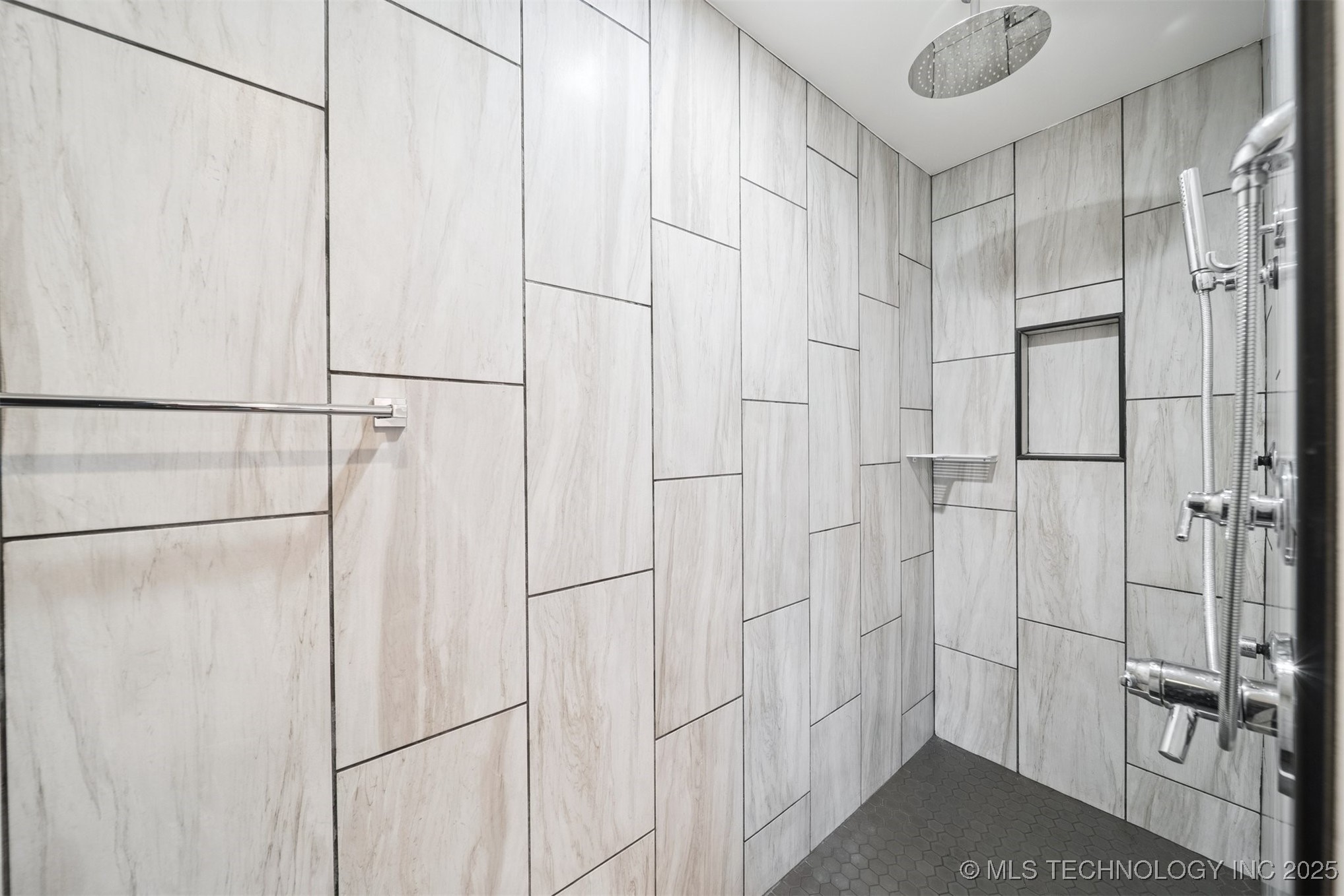 31001 E 68th Street Property Photo 63