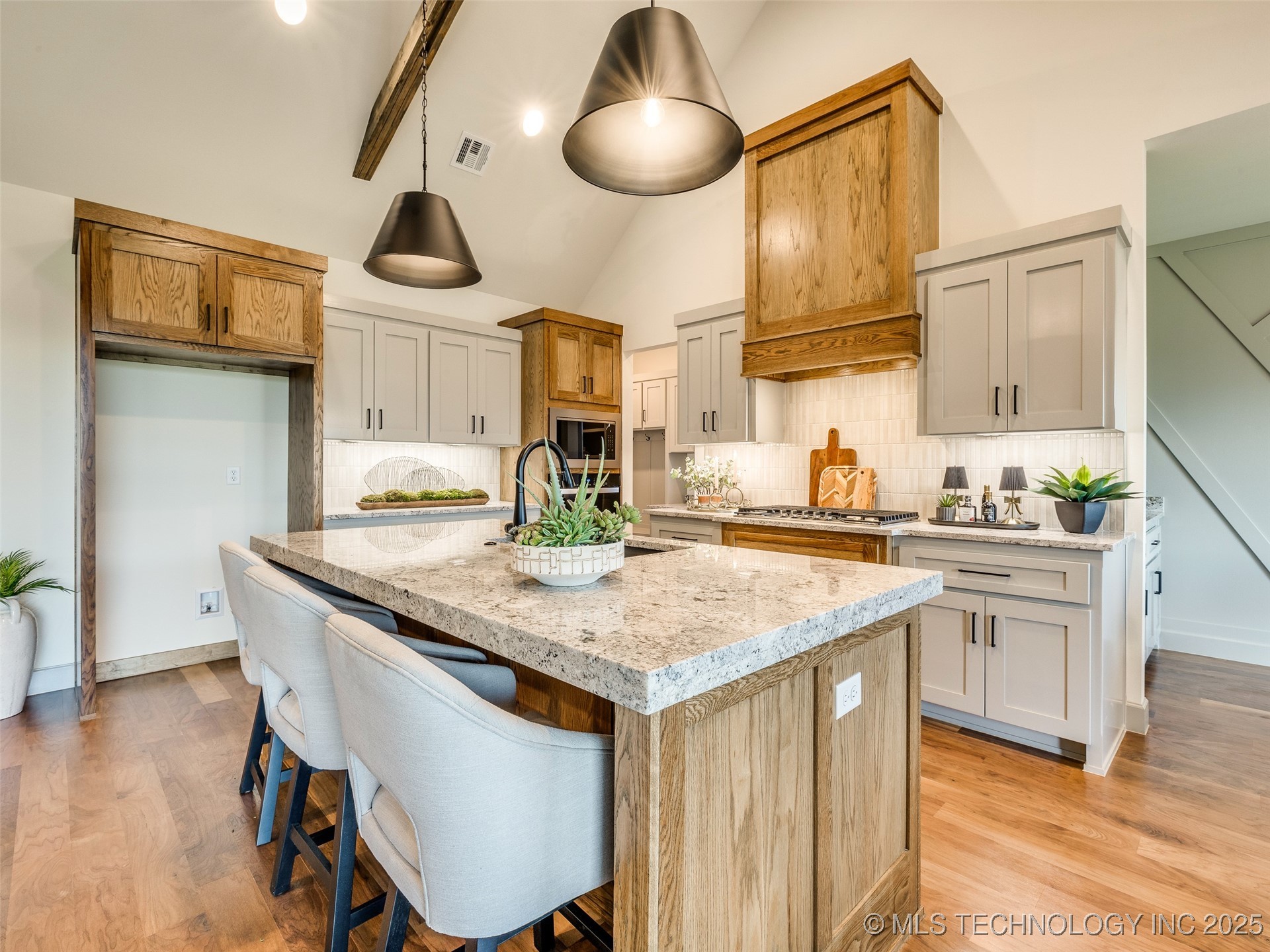 2354 E 134th Circle Property Photo 10