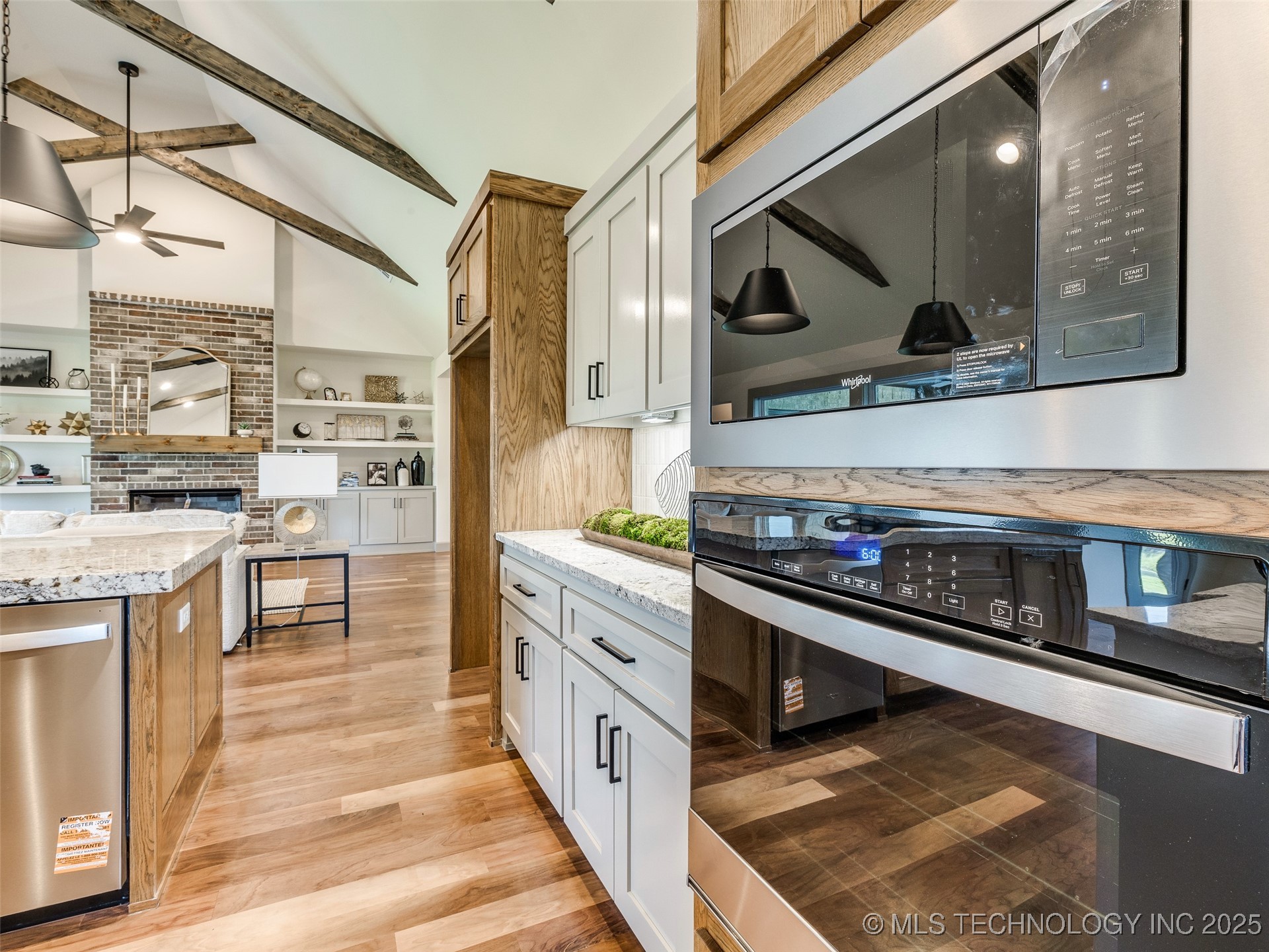 2354 E 134th Circle Property Photo 16