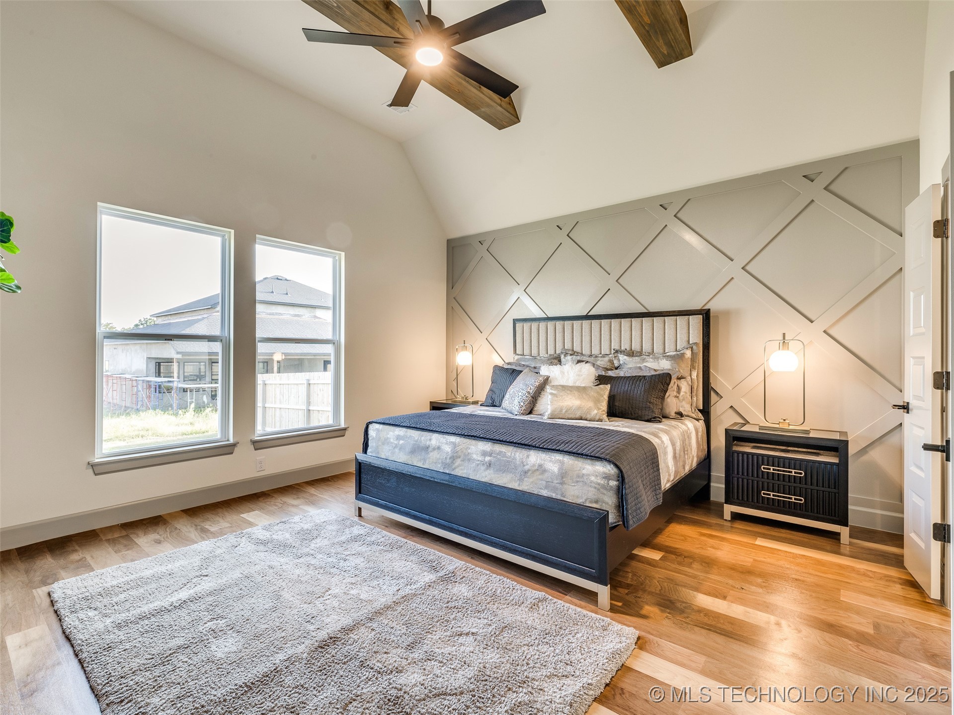 2354 E 134th Circle Property Photo 23