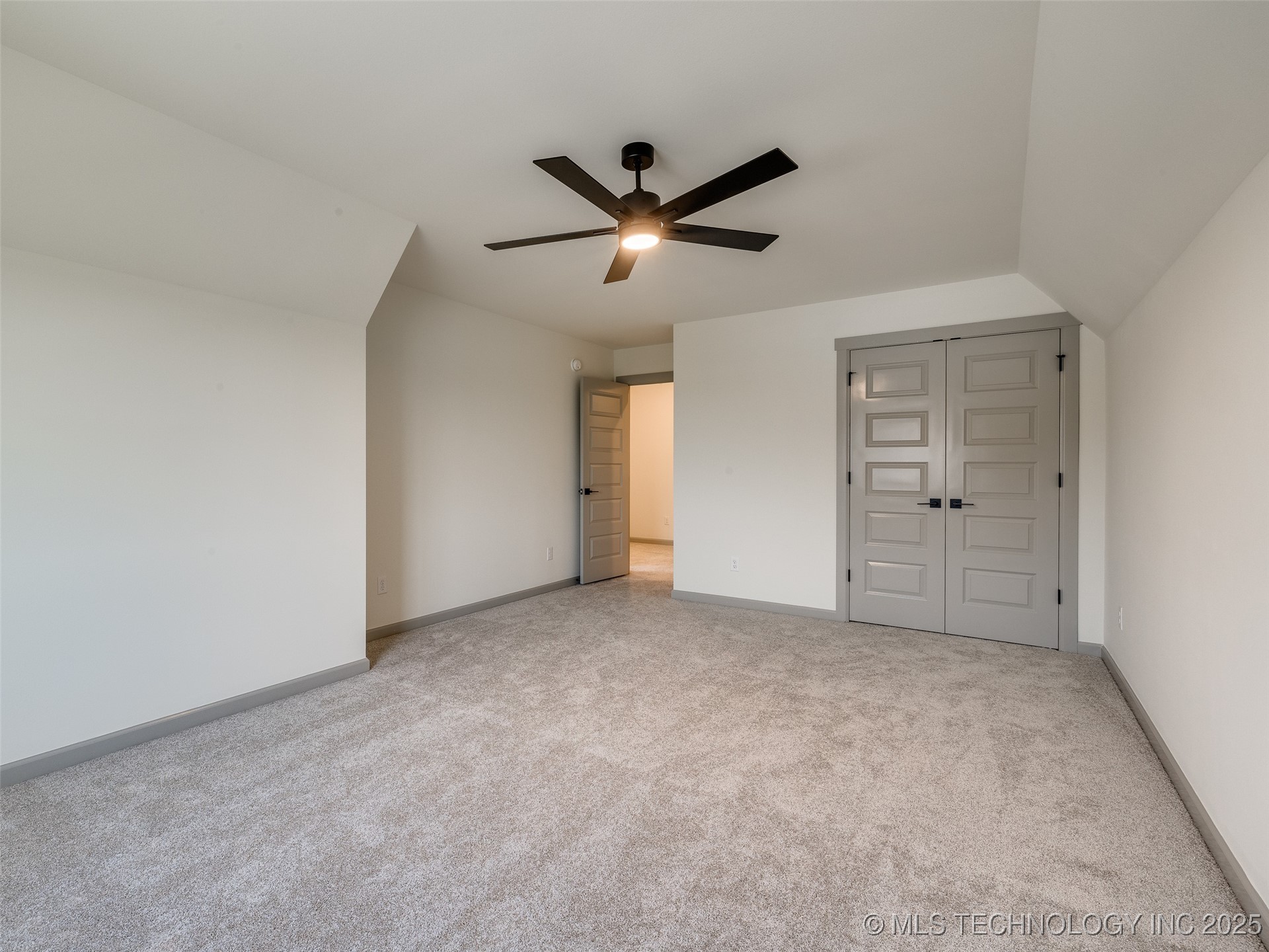 2354 E 134th Circle Property Photo 42